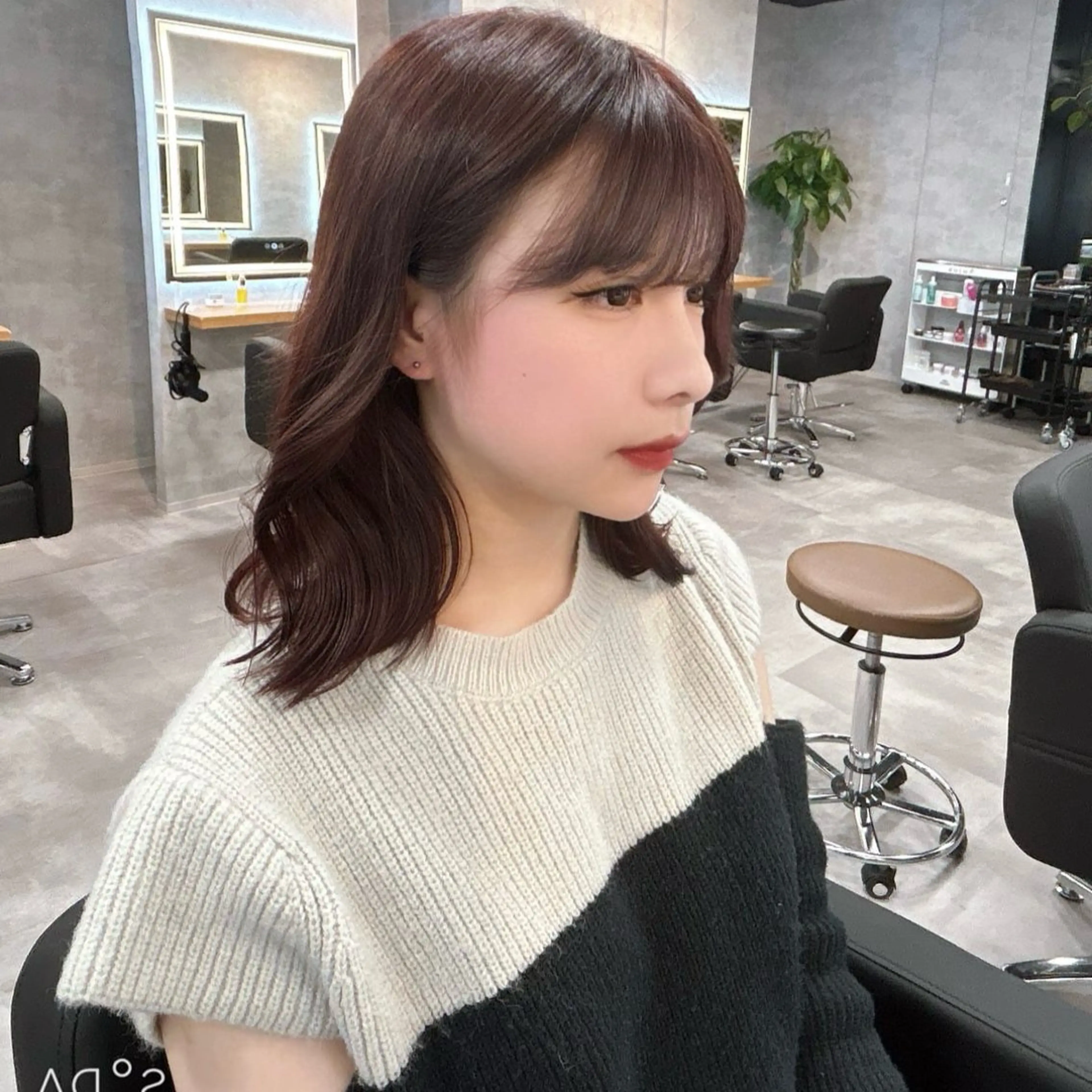 セミロング カラー ヘアアレンジ ブラウンカラー ピンクカラー ピンクブラウン ヘアカラー トリートメント ブリーチなしの達人 🇰🇷KAITOのヘアスタイル