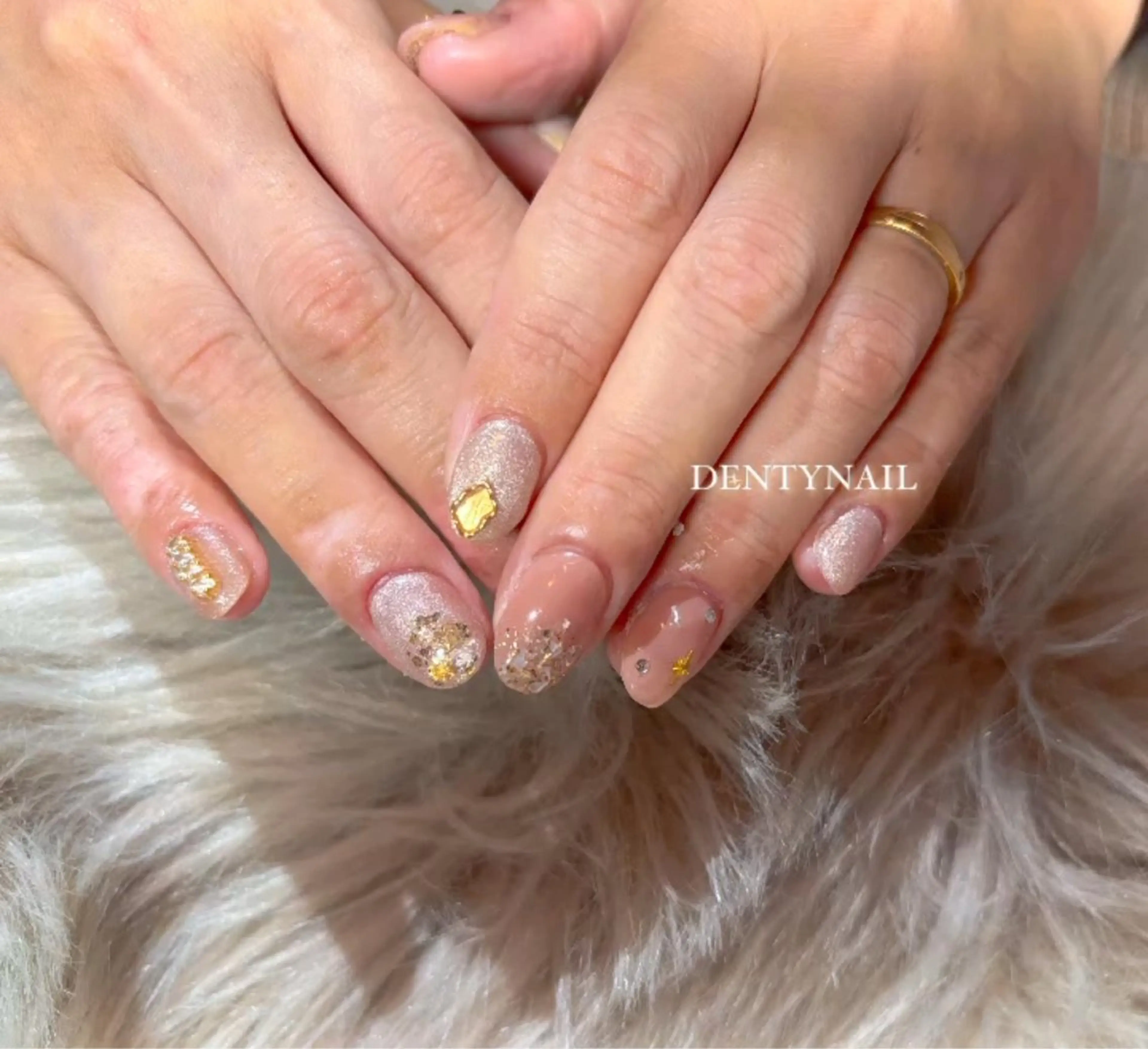 DENTY NAIL所属・DENTY NAIL -ArtRoom-のネイルデザイン