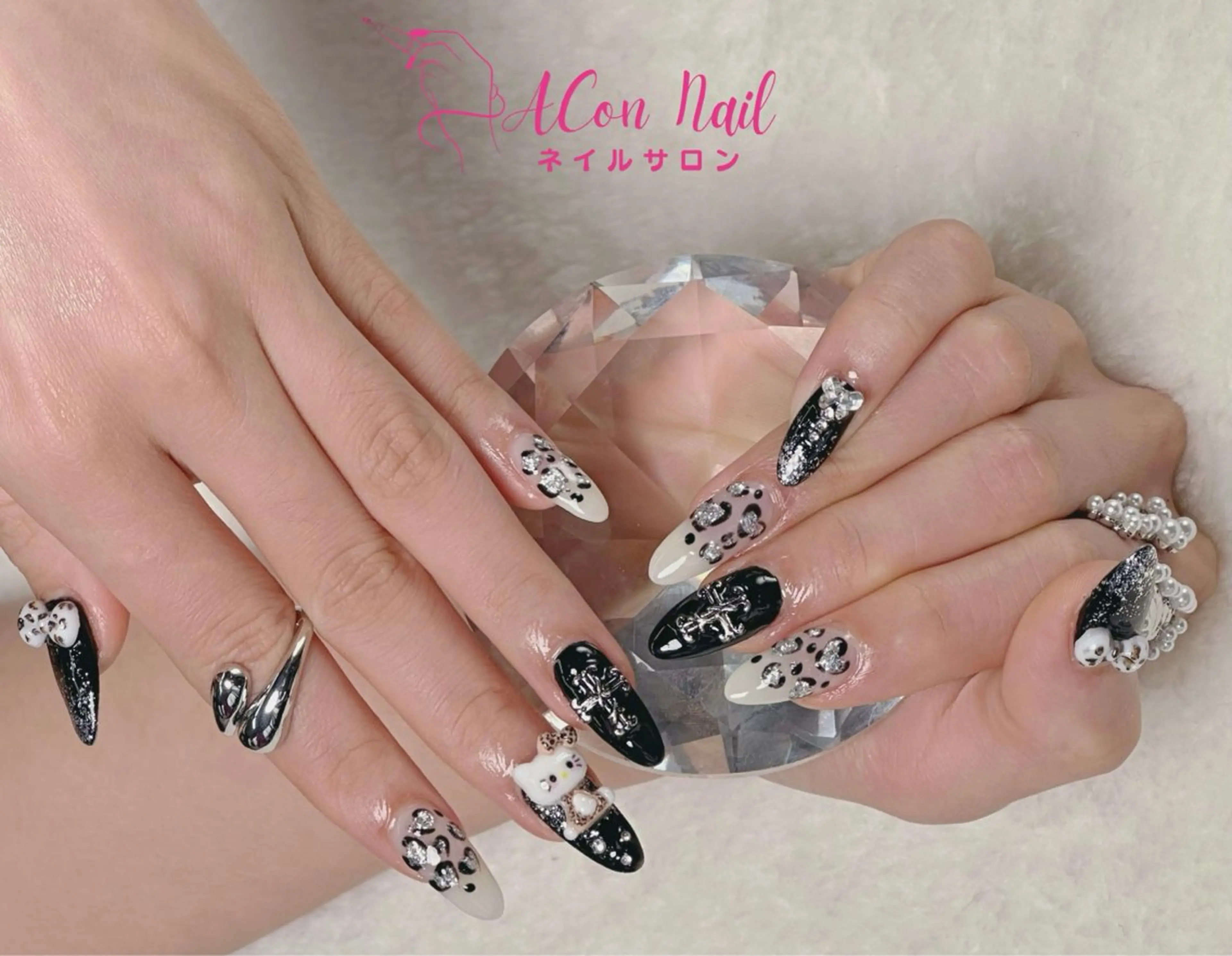 ネイル 長さ出し フラワーネイル フレンチネイル ジェルネイル ガラスフレンチ AConNailSalon所属・ACon NailSalonのネイルデザイン