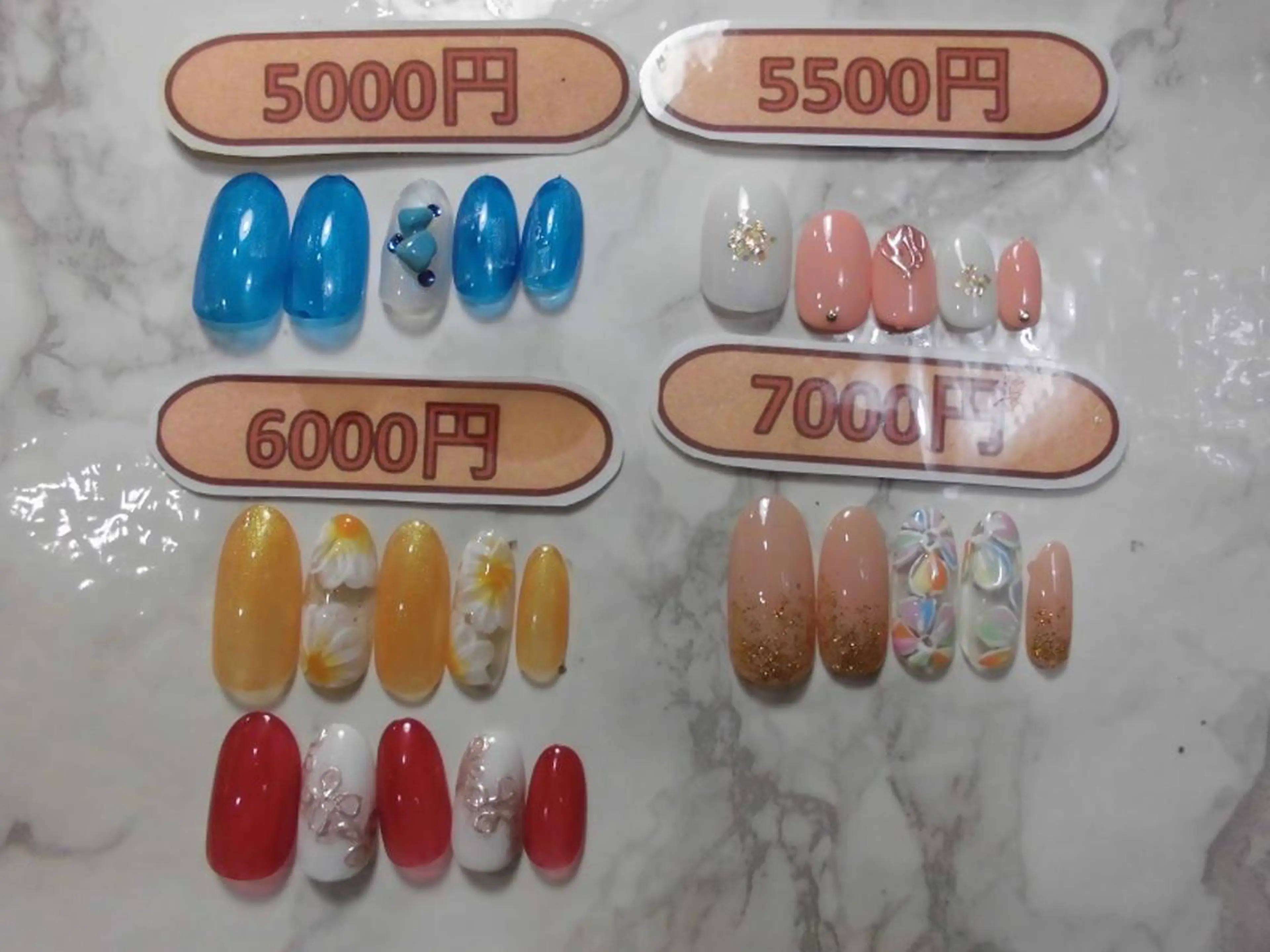 ネイル ジェルネイル ハンドネイル ネイルサロン Cureのネイルデザイン