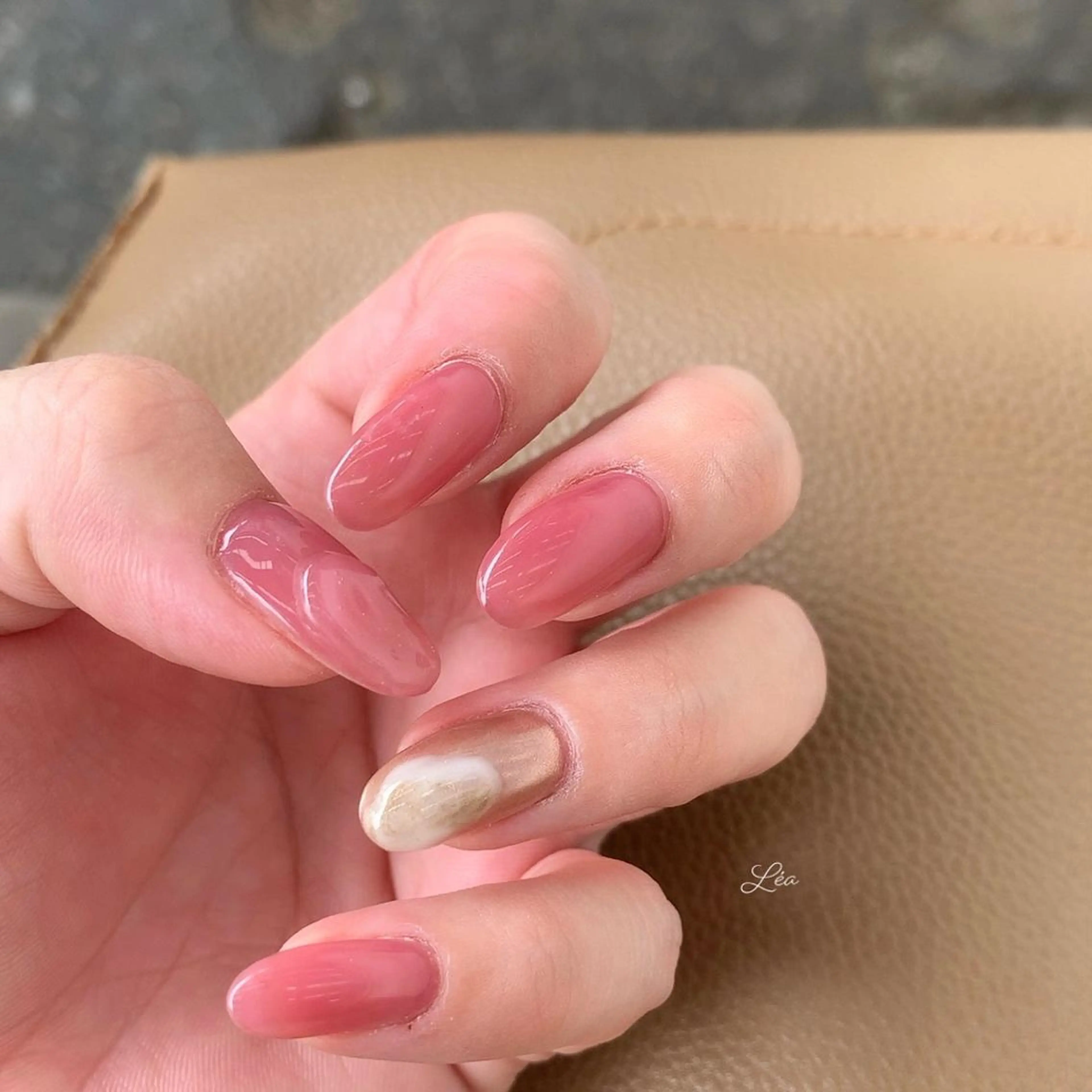 ネイル ジェルネイル 持ち込み パラジェル ソフトジェル Léa nailのネイルデザイン