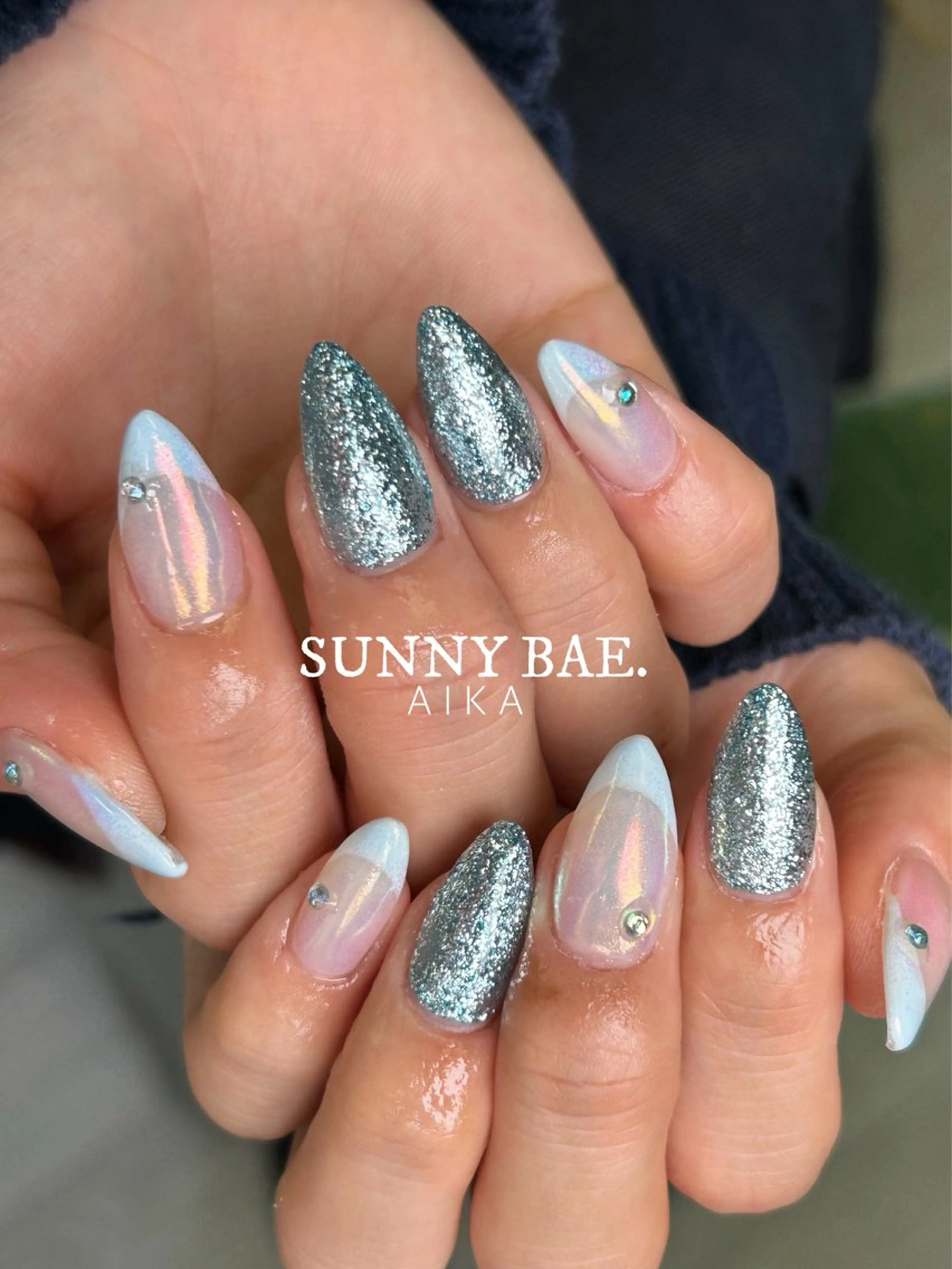 ネイル ジェルネイル キラキラネイル ロングネイル 持ち込み ワンカラーネイル Made By AIKAのネイルデザイン