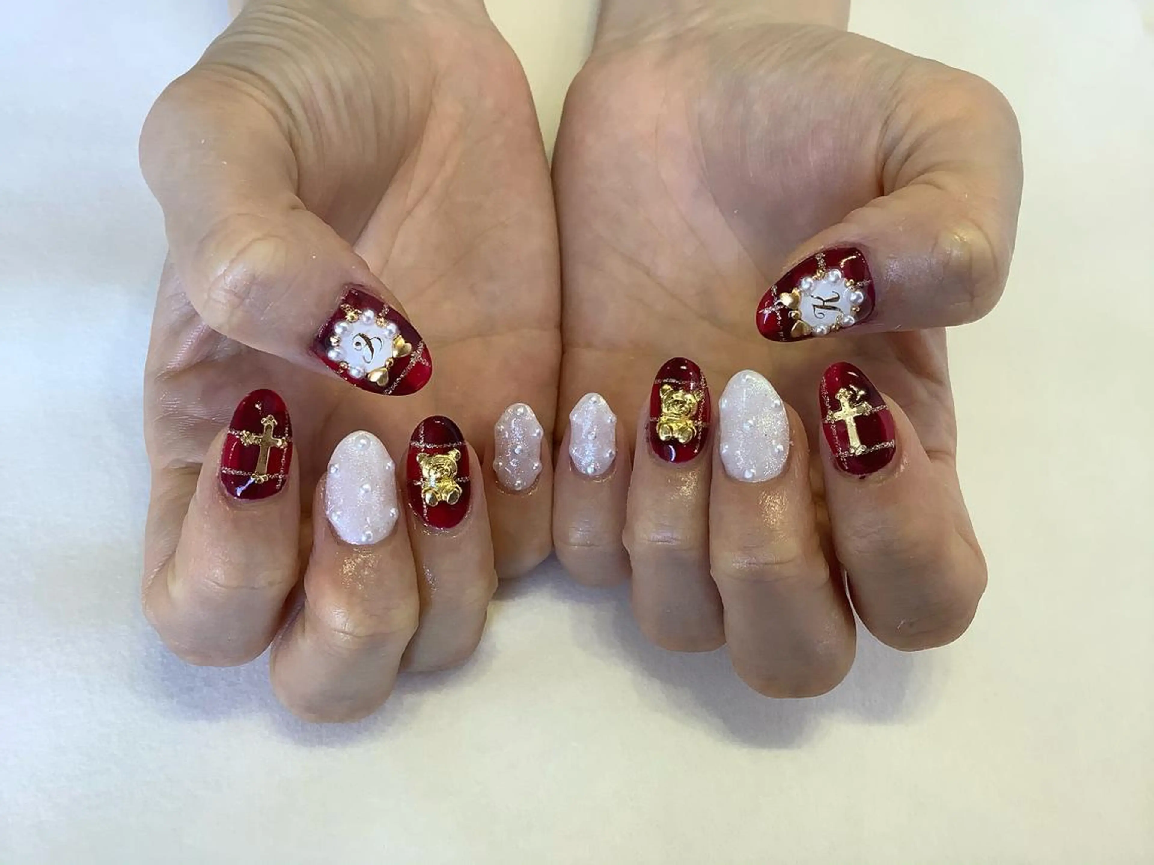 ネイル ハンドネイル 💎🐰 saki. m 🐰💎のネイルデザイン