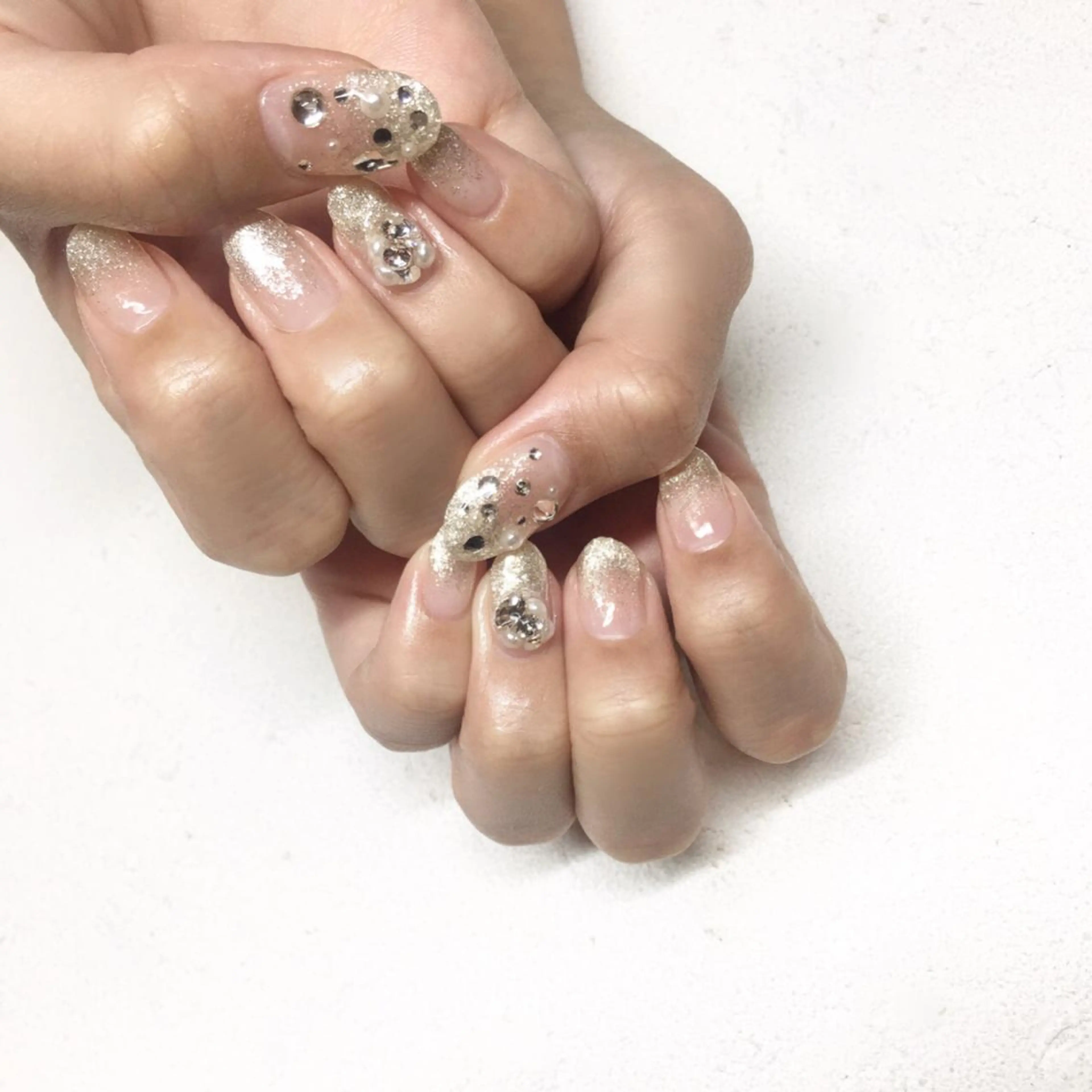 ネイル ハナネイル所属・橋本 みなみのネイルデザイン