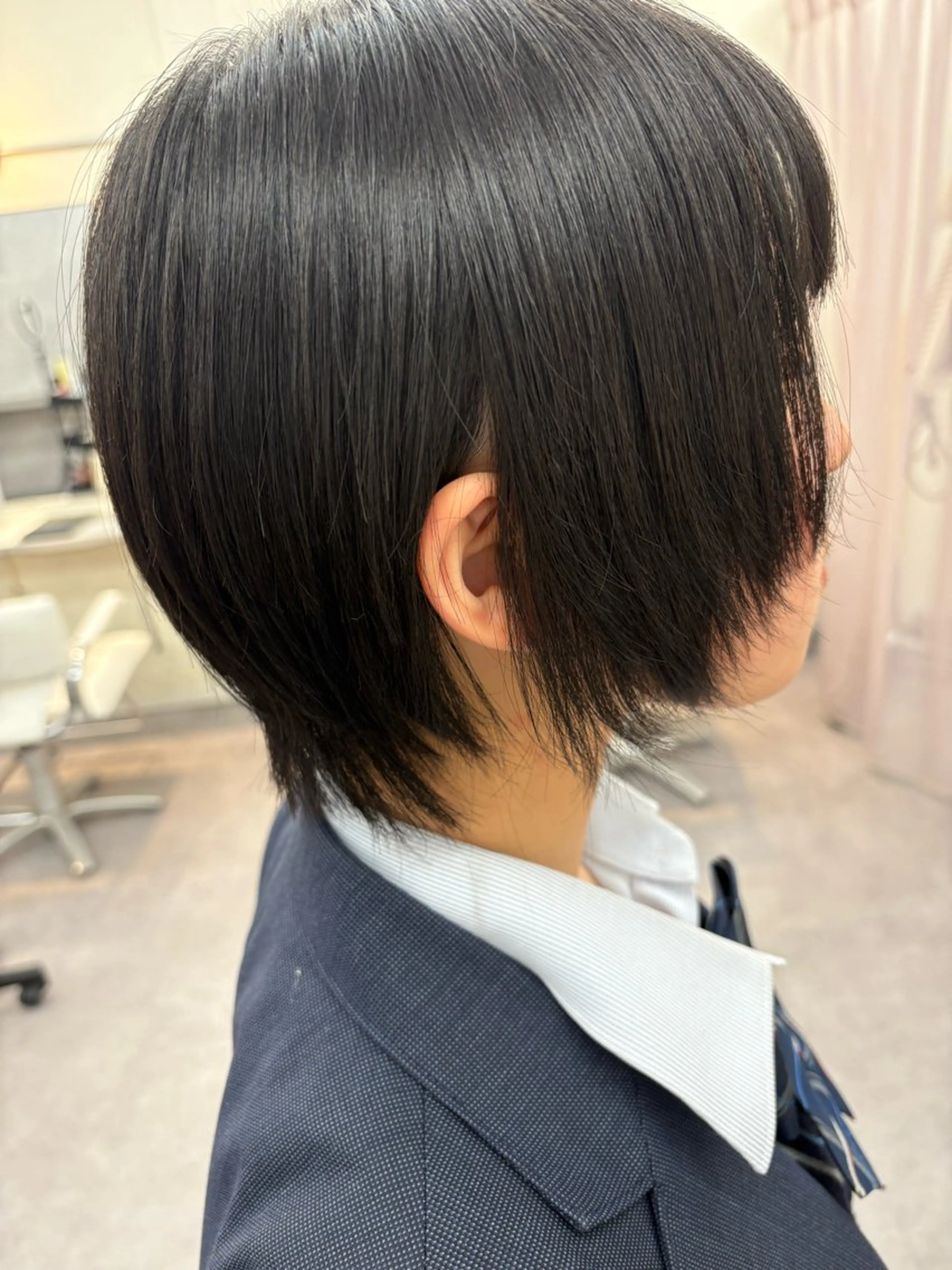 ショート ショートヘア ウルフカット カット 西澤 綺羅のヘアスタイル