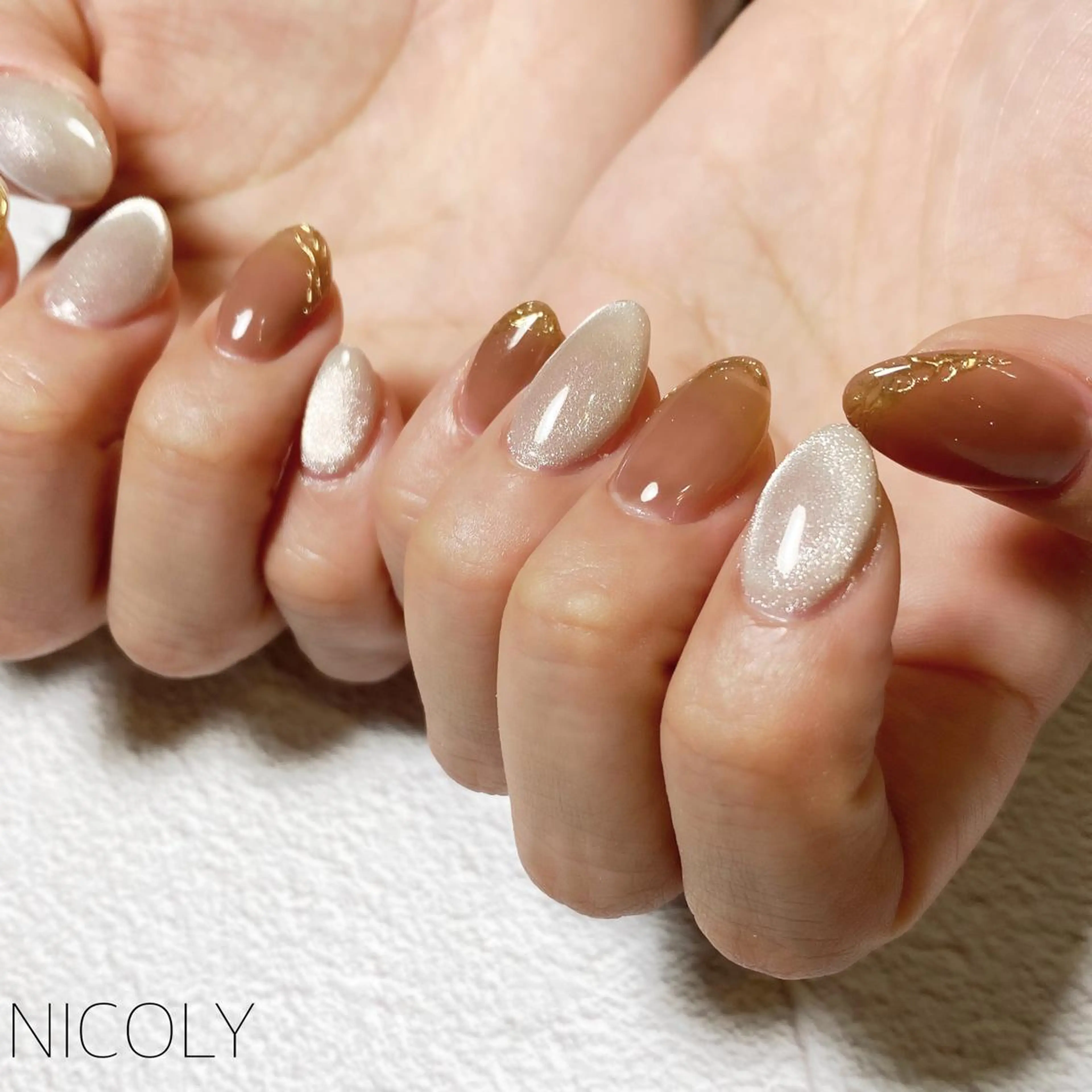 ネイル マグネットネイル ミラーネイル nailist kobayashiのネイルデザイン