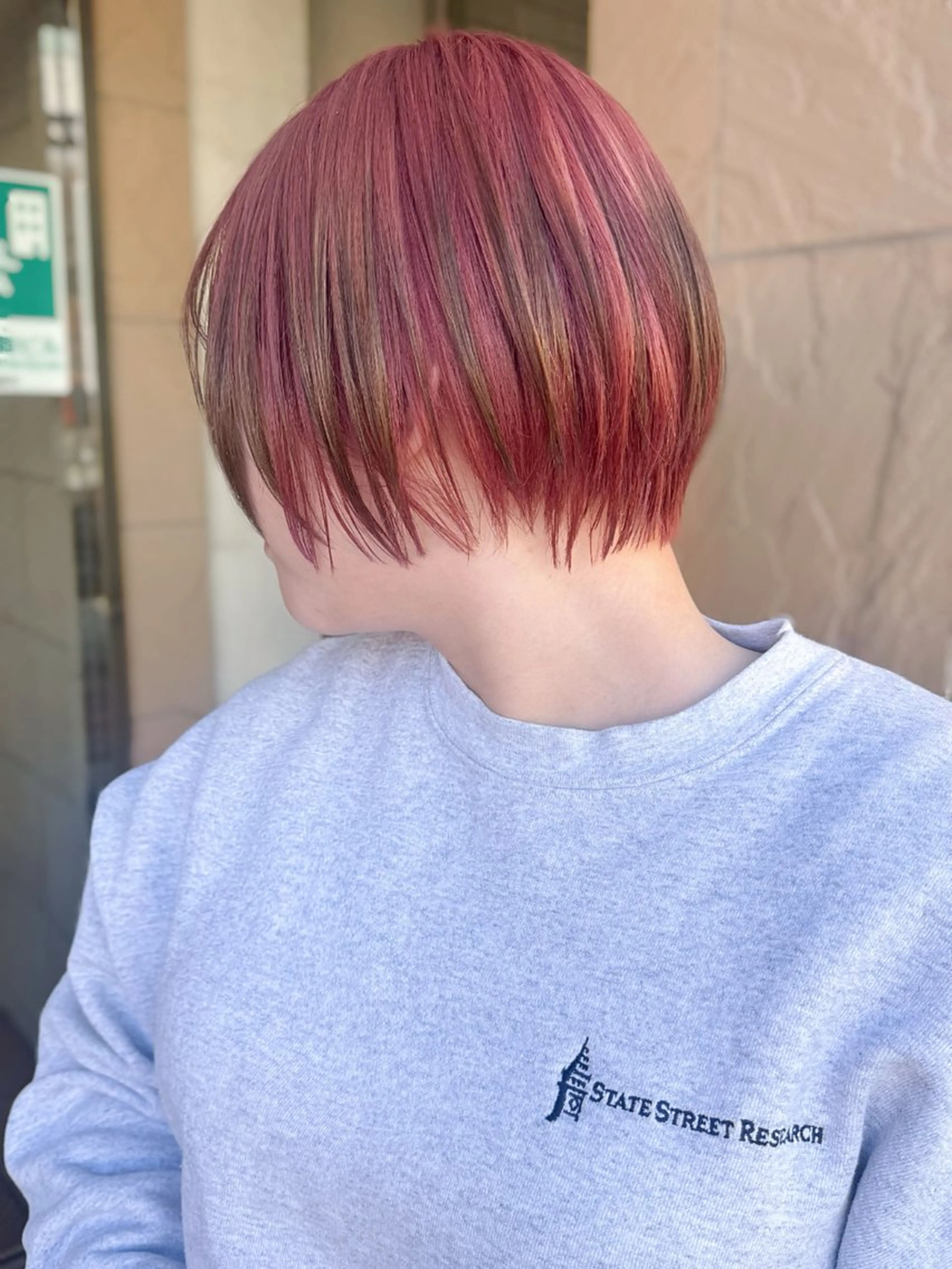 ショート ヘアカラー トリートメント 垢抜け/レイヤー/ ハイトーン/アスナのヘアスタイル