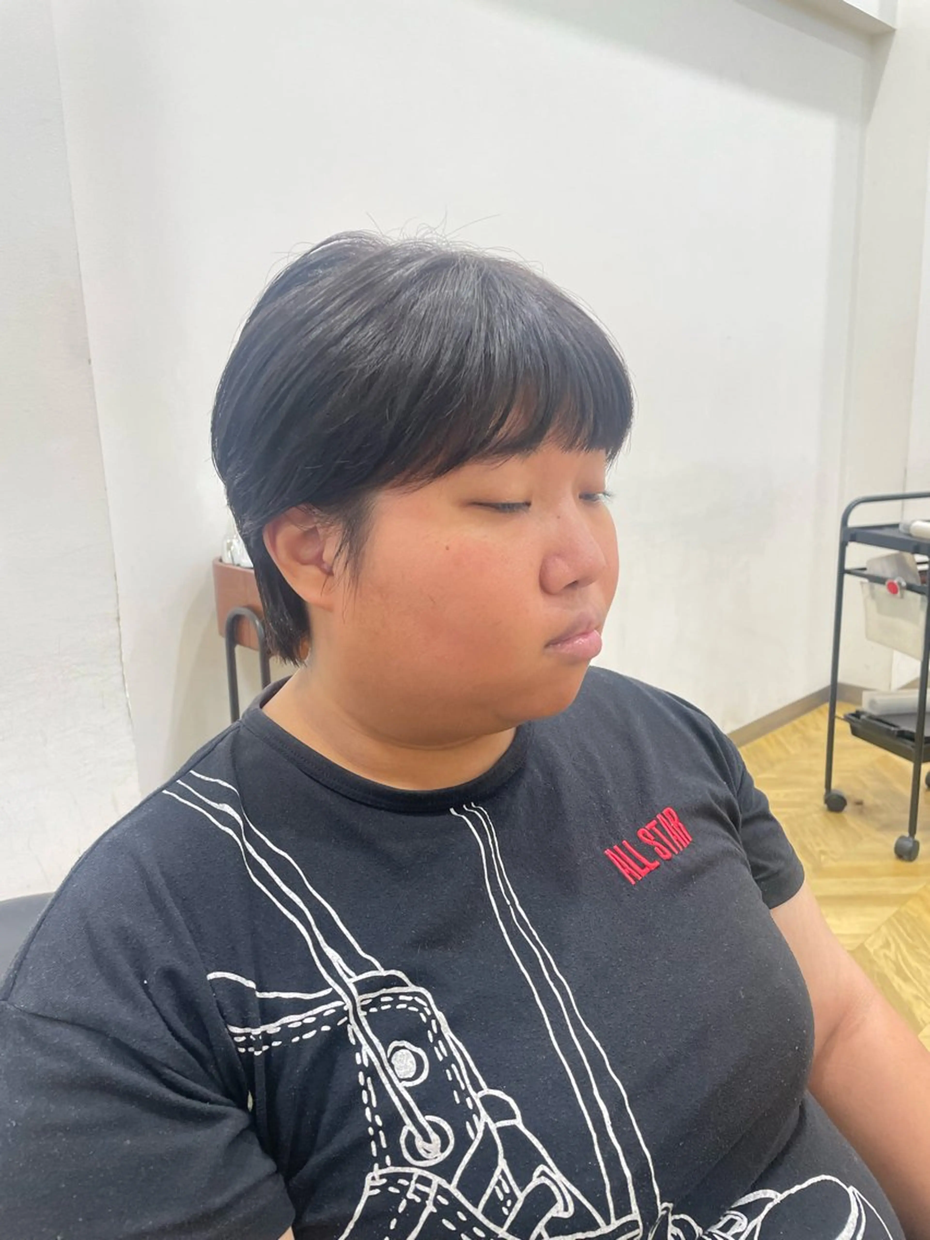 ショート オリジンサロン所属・かわい みわのヘアスタイル