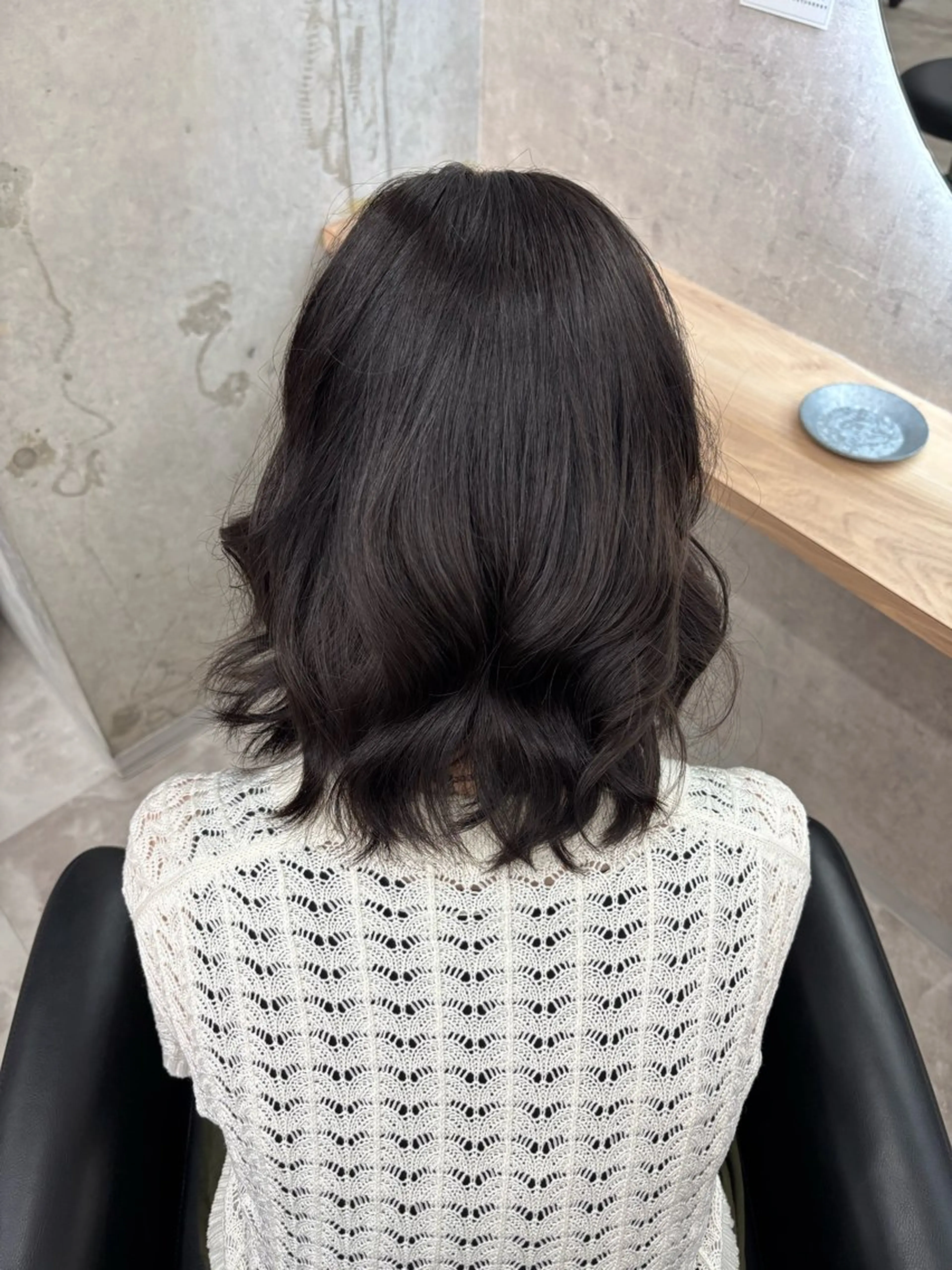 ミディアム 長谷川 日南のヘアスタイル