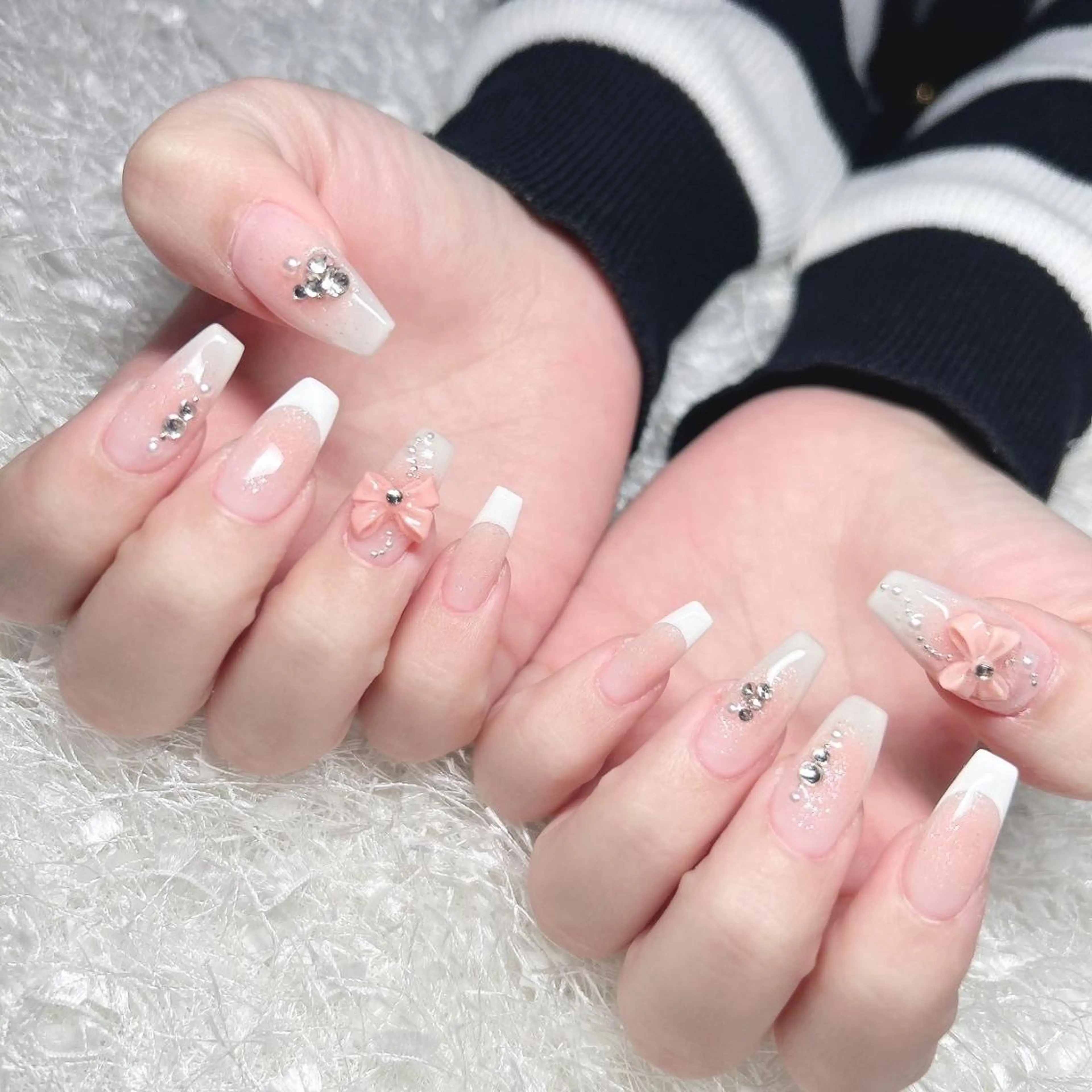 ネイル 長さ出し フレンチネイル ジェルネイル グラデーション 韓国ネイル ハンドネイル Nail&eye Belire 新宿のネイルデザイン