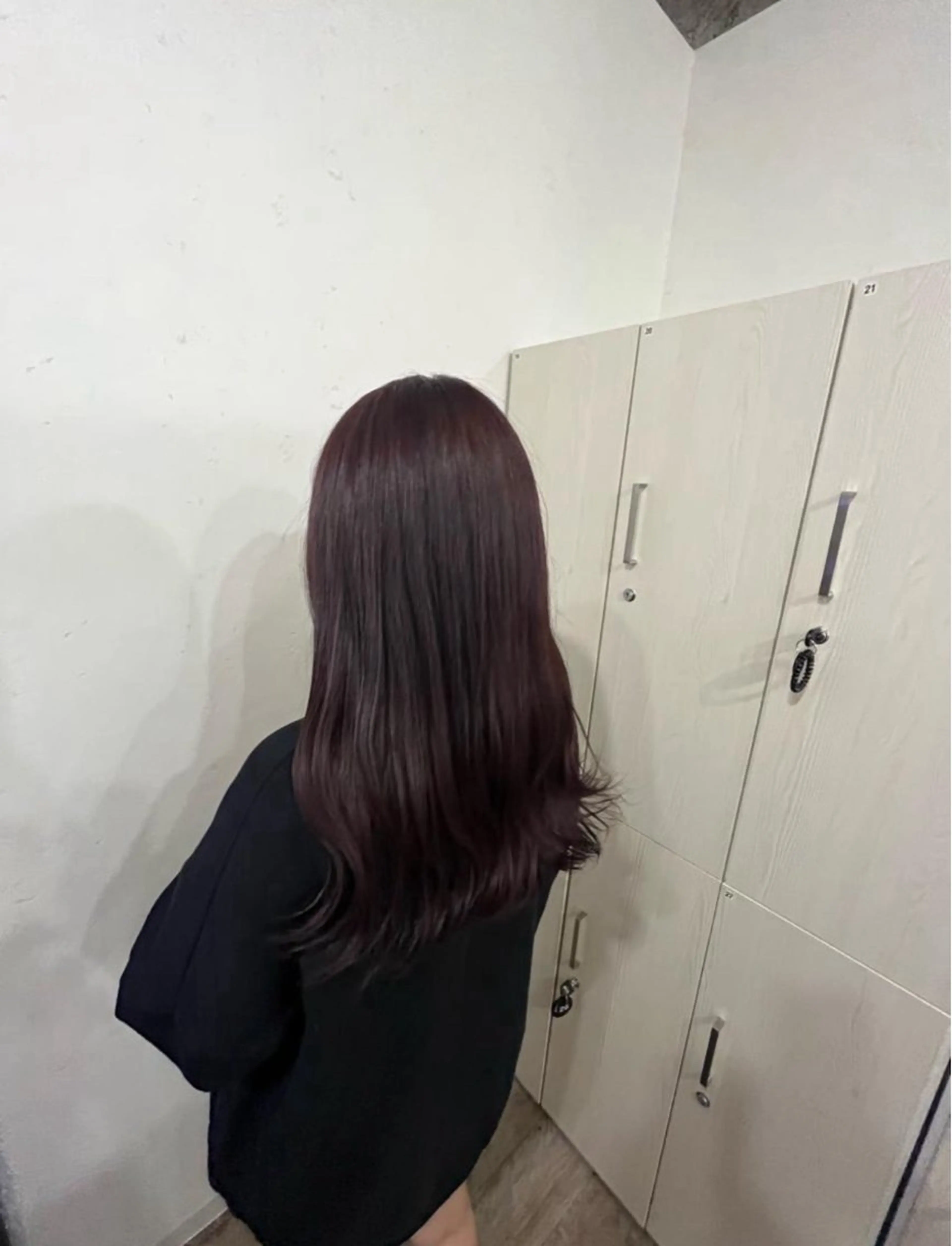 ロング カラー ブラウンカラー ピンクカラー ハイトーンケアカラー コト👱🏻‍♀️のヘアスタイル