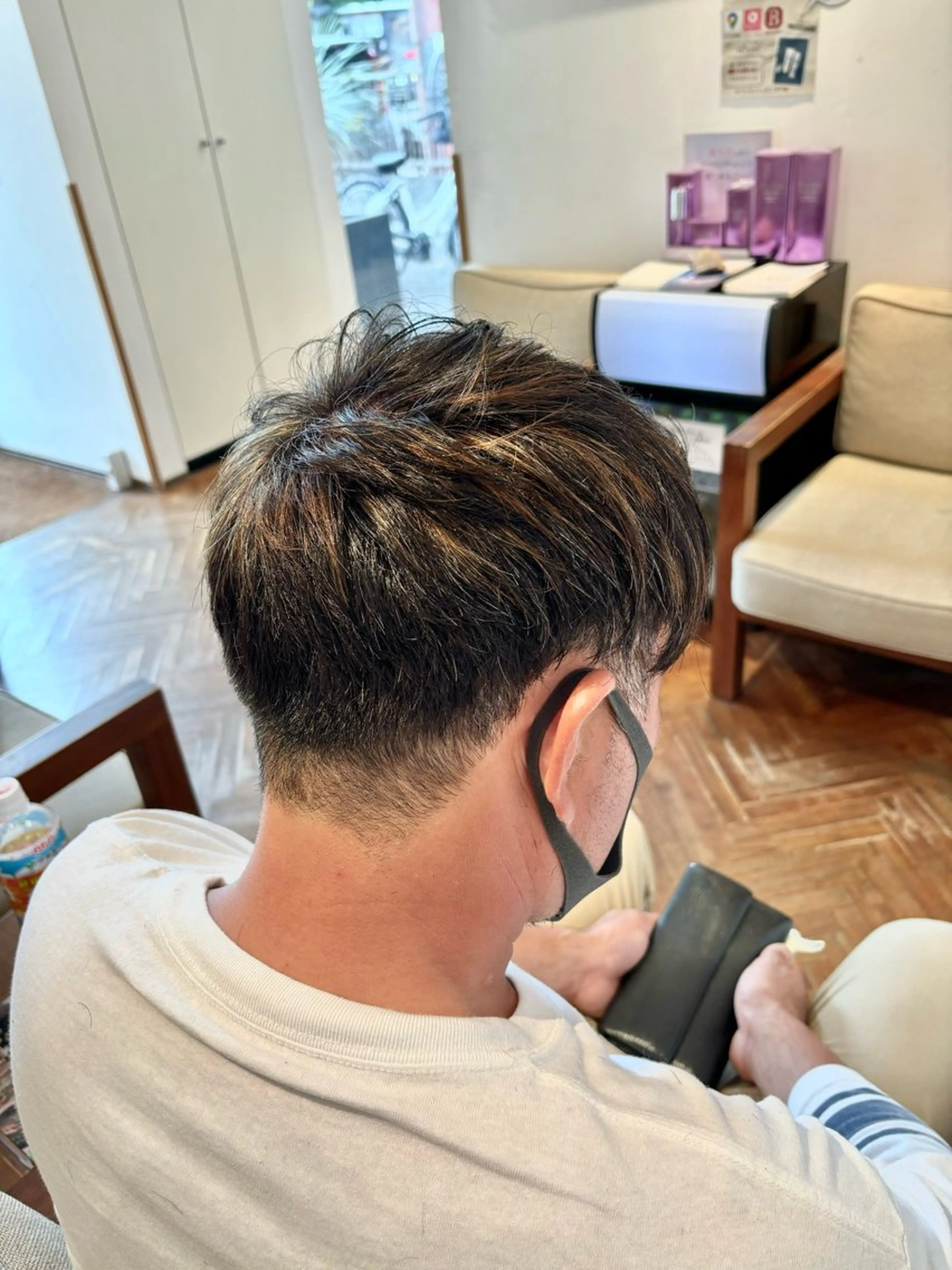 ショート カラー メンズ メンズハイライト イヤリングカラー ハイライトカラー イルミナカラー ボブ 秋山知穂🌸縮毛矯正 ショートお任せ🌸のヘアスタイル