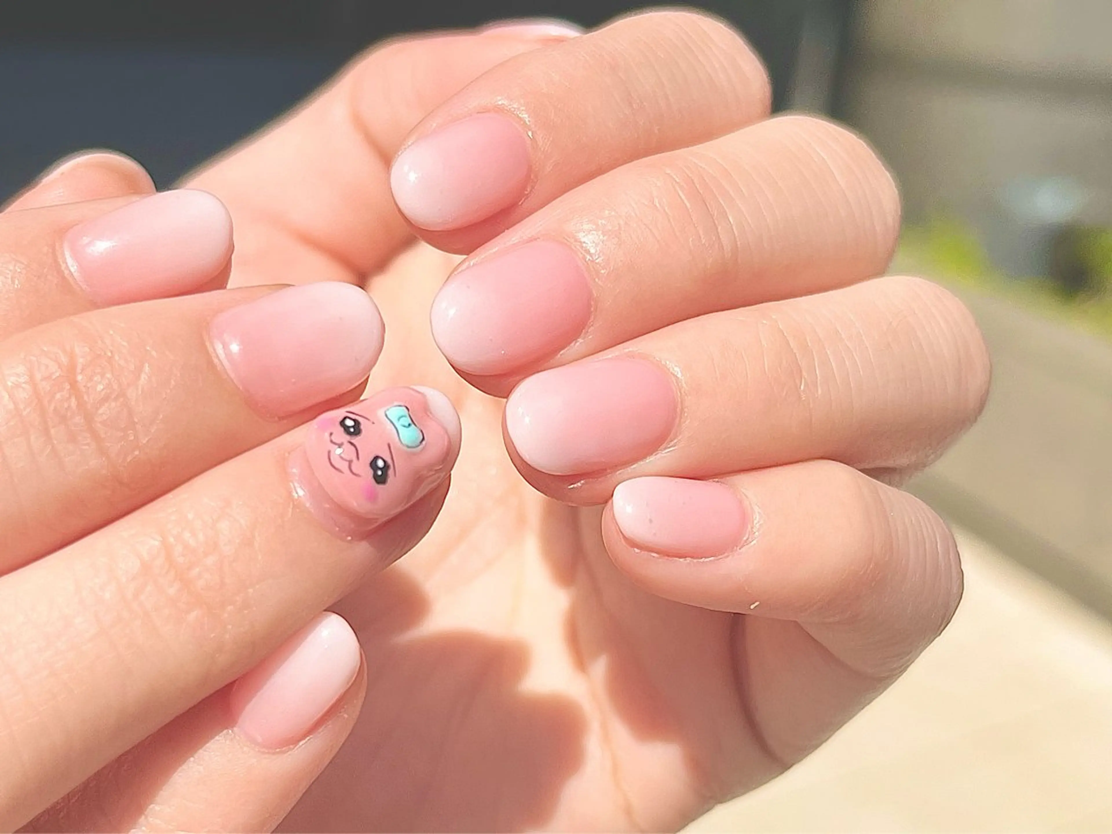 オフ込み♡グラデーションネイル（白グラデの写真