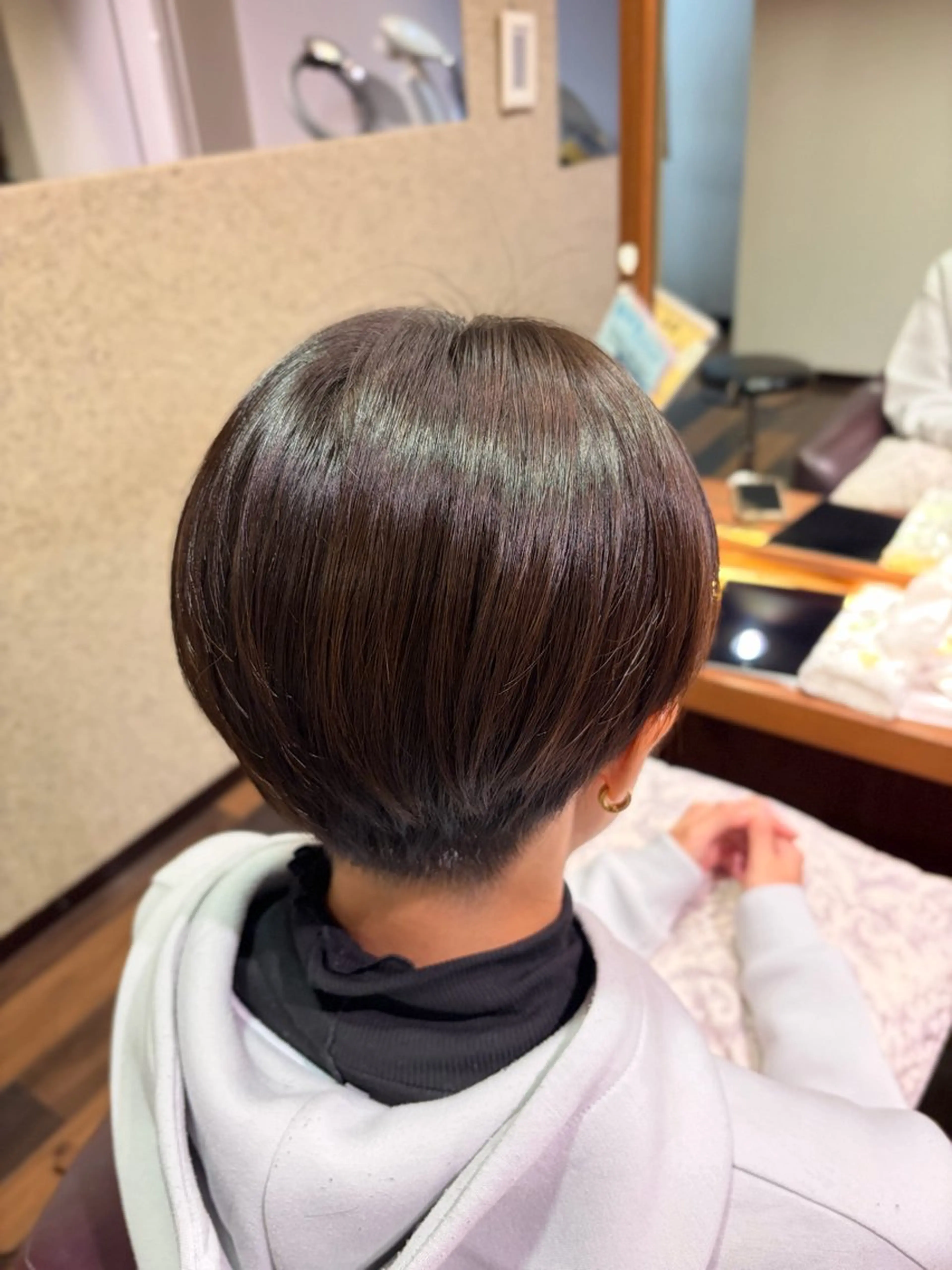 ショート ショートヘア 縮毛矯正 カット 縮毛矯正 よしだ しおりのヘアスタイル