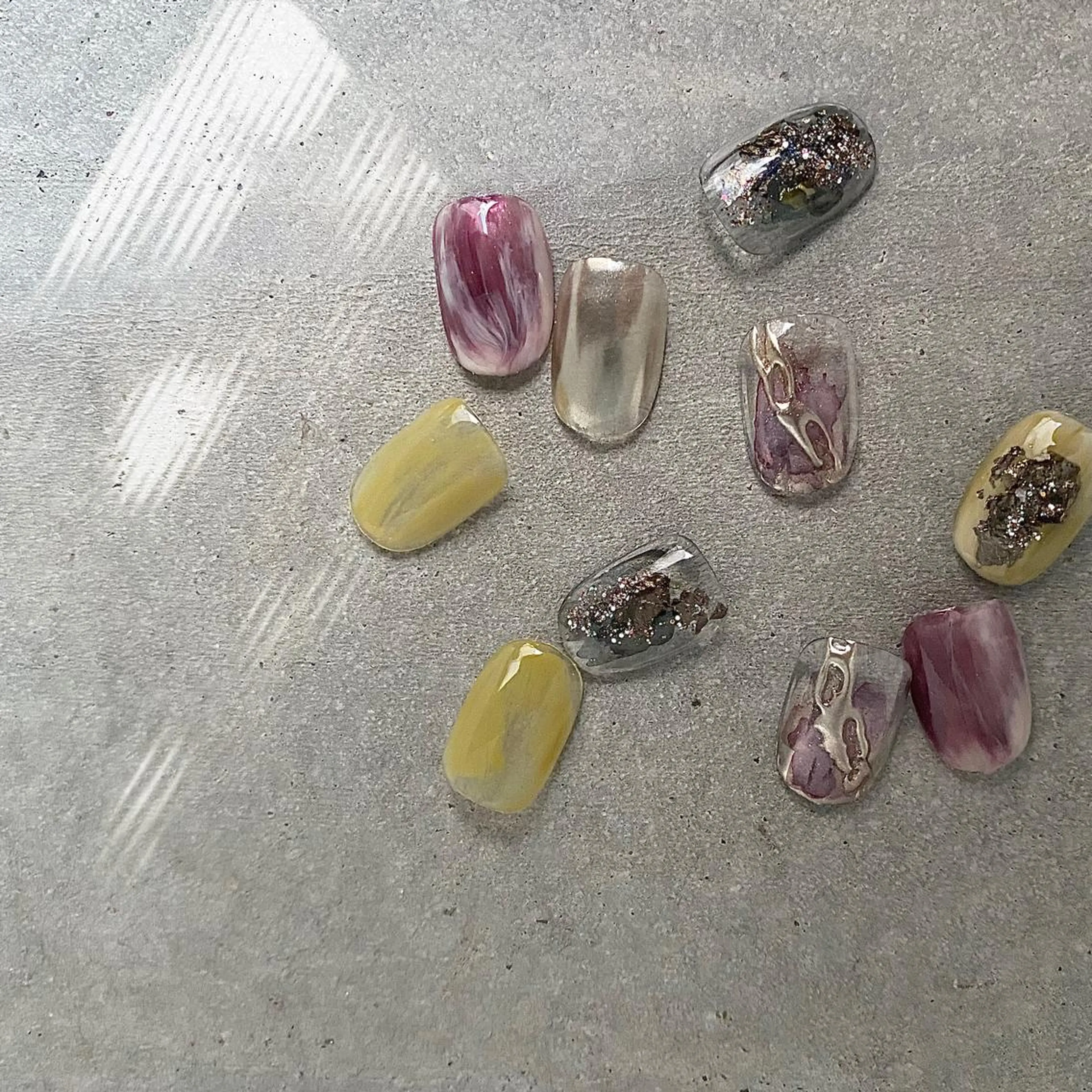 ネイル Ray. /綺麗目ニュアンスのネイルデザイン