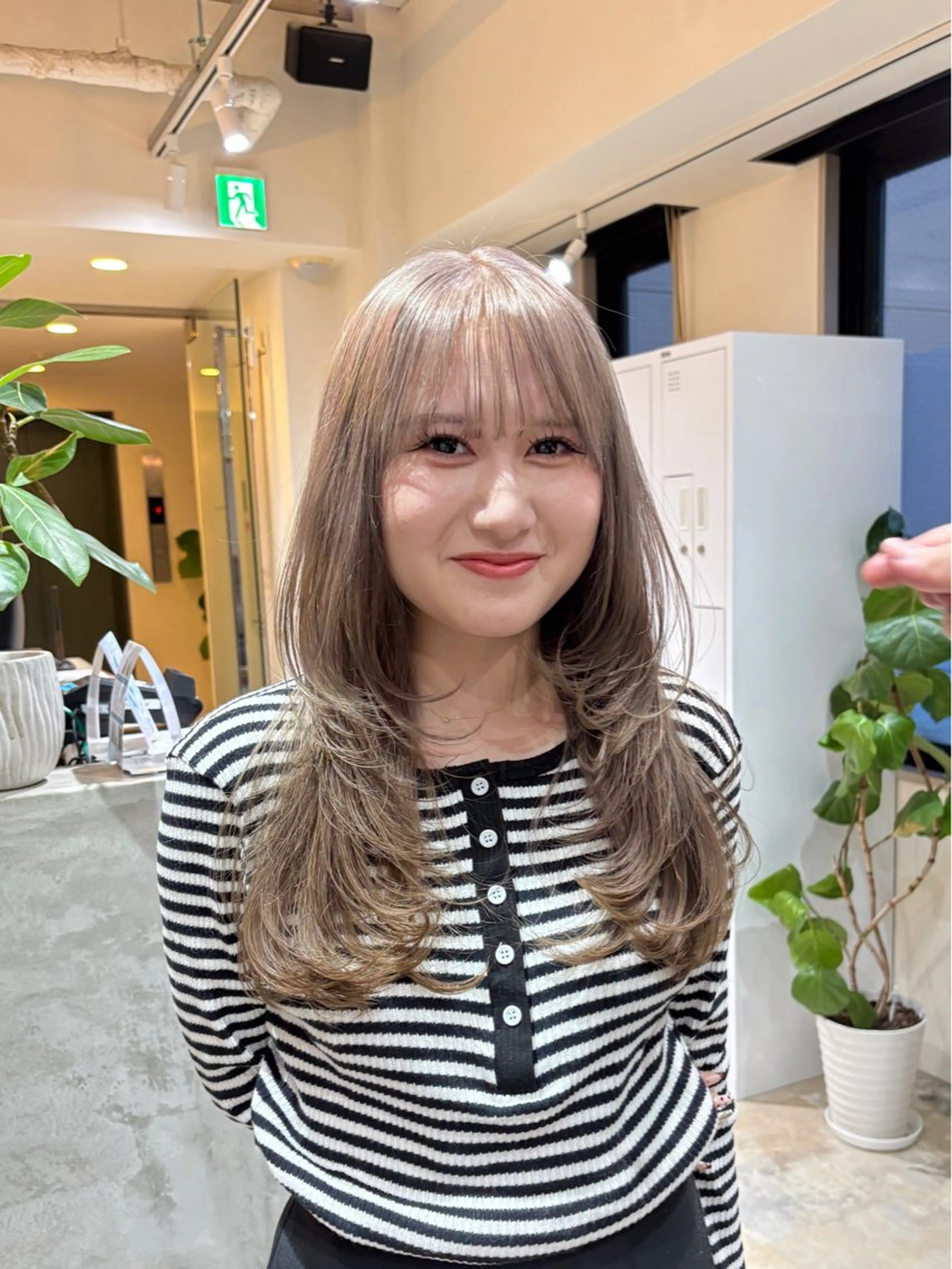 ロング レイヤーカット AHNKISM所属・トレンド🌷 ボブ　パーマ🩰のヘアスタイル