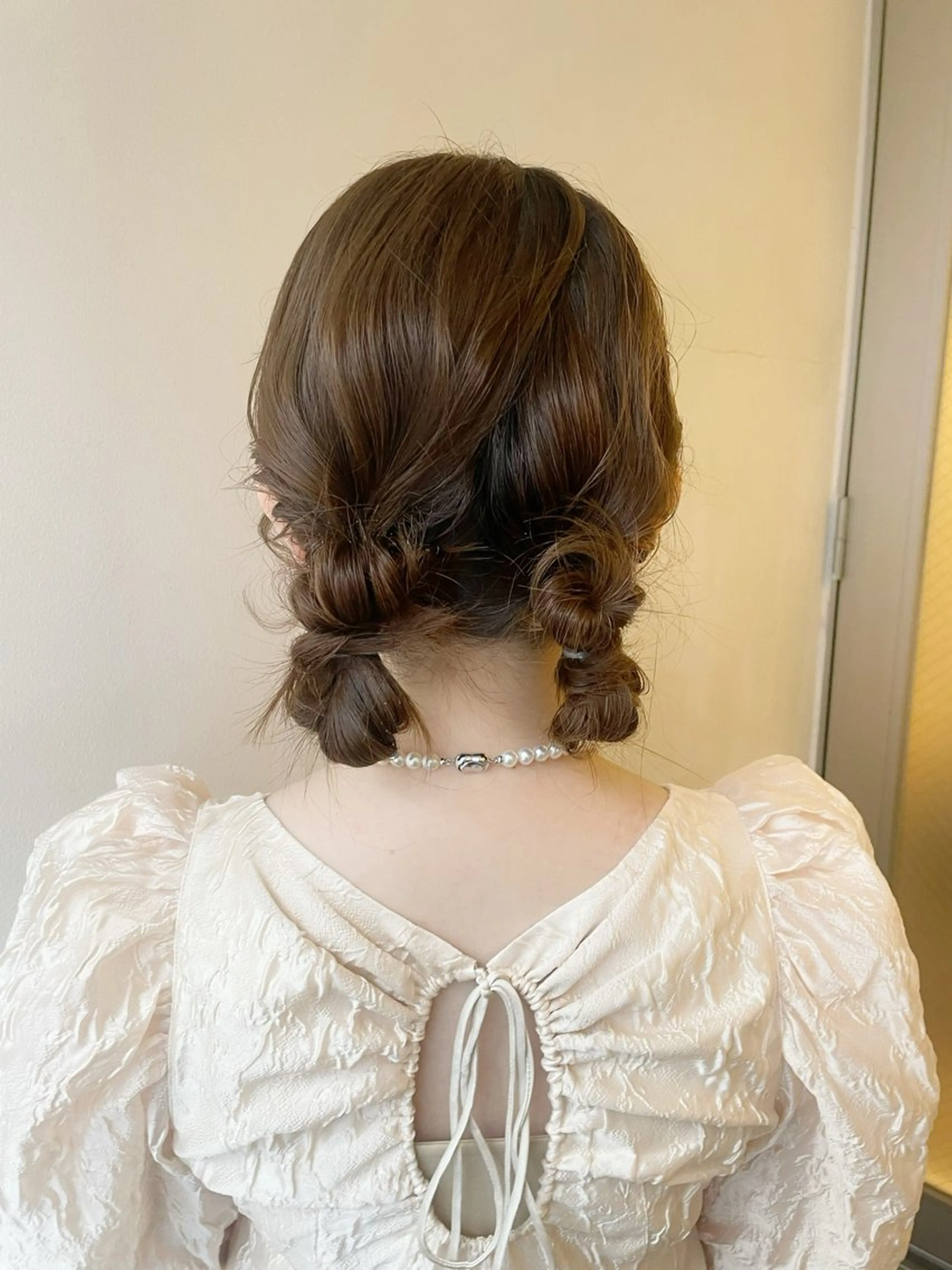 ミディアム ヘアアレンジ お団子ヘア ヘアセット Hair Salon BOTTOMS所属・✨透明感ケアカラー✨ 長野ゆきなのヘアスタイル