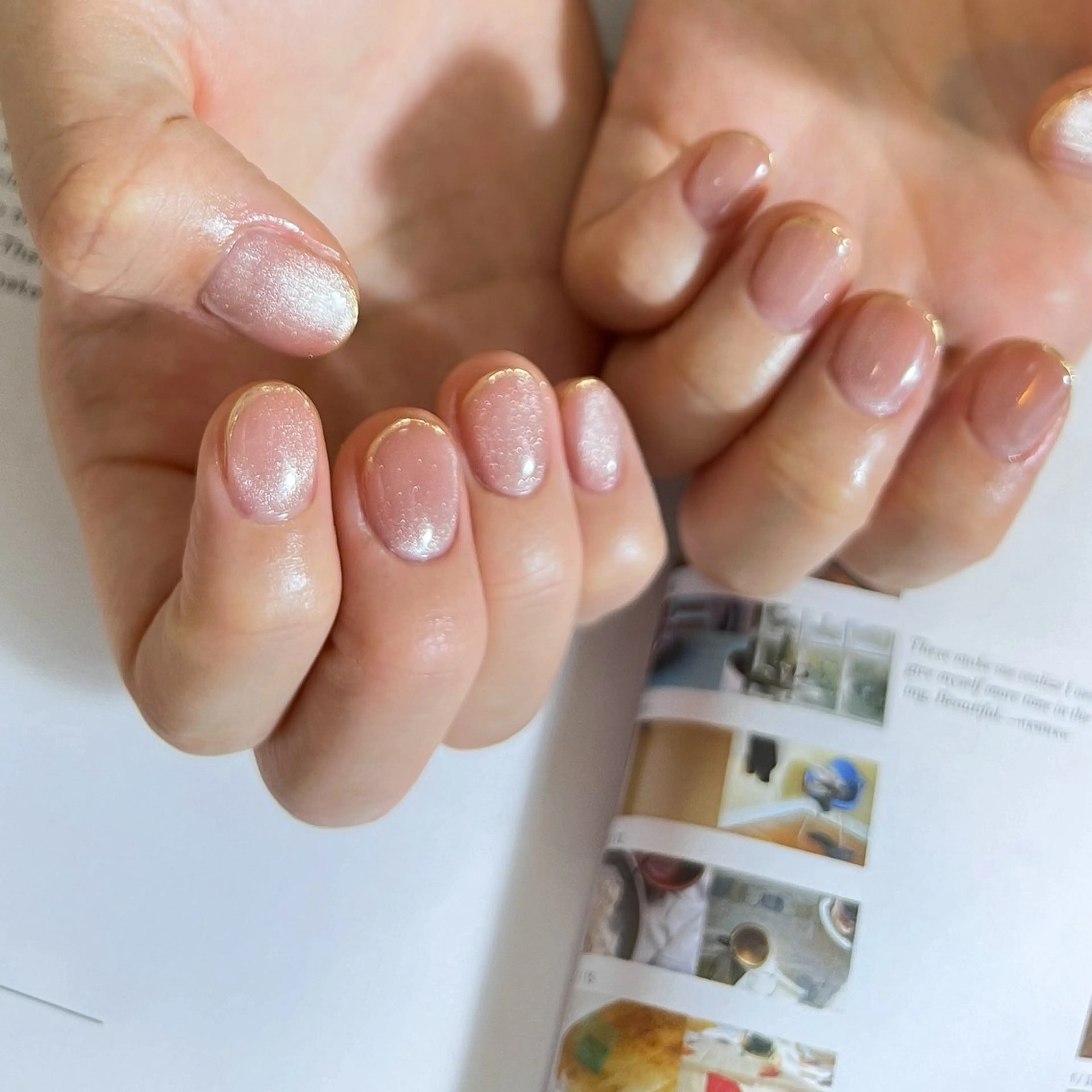 ネイル マグネットネイル ミラーネイル ニュアンスネイル ピンク 冬ネイル ハンドネイル pointillé .ayaのネイルデザイン