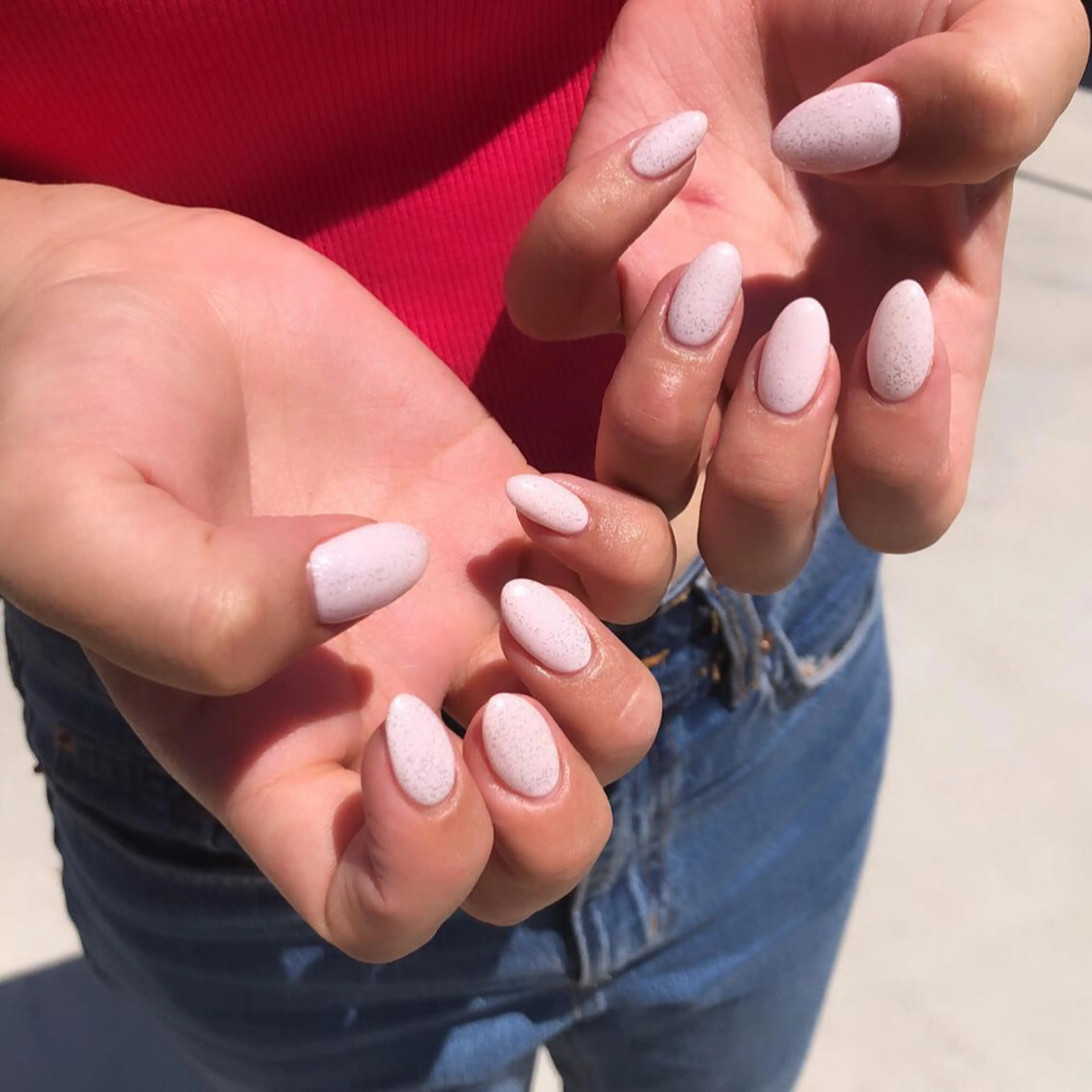 ネイル キラキラネイル ラメ(グリッター) ワンカラーネイル ピンク ホワイト 1 9 9 7所属・nail 1997のネイルデザイン