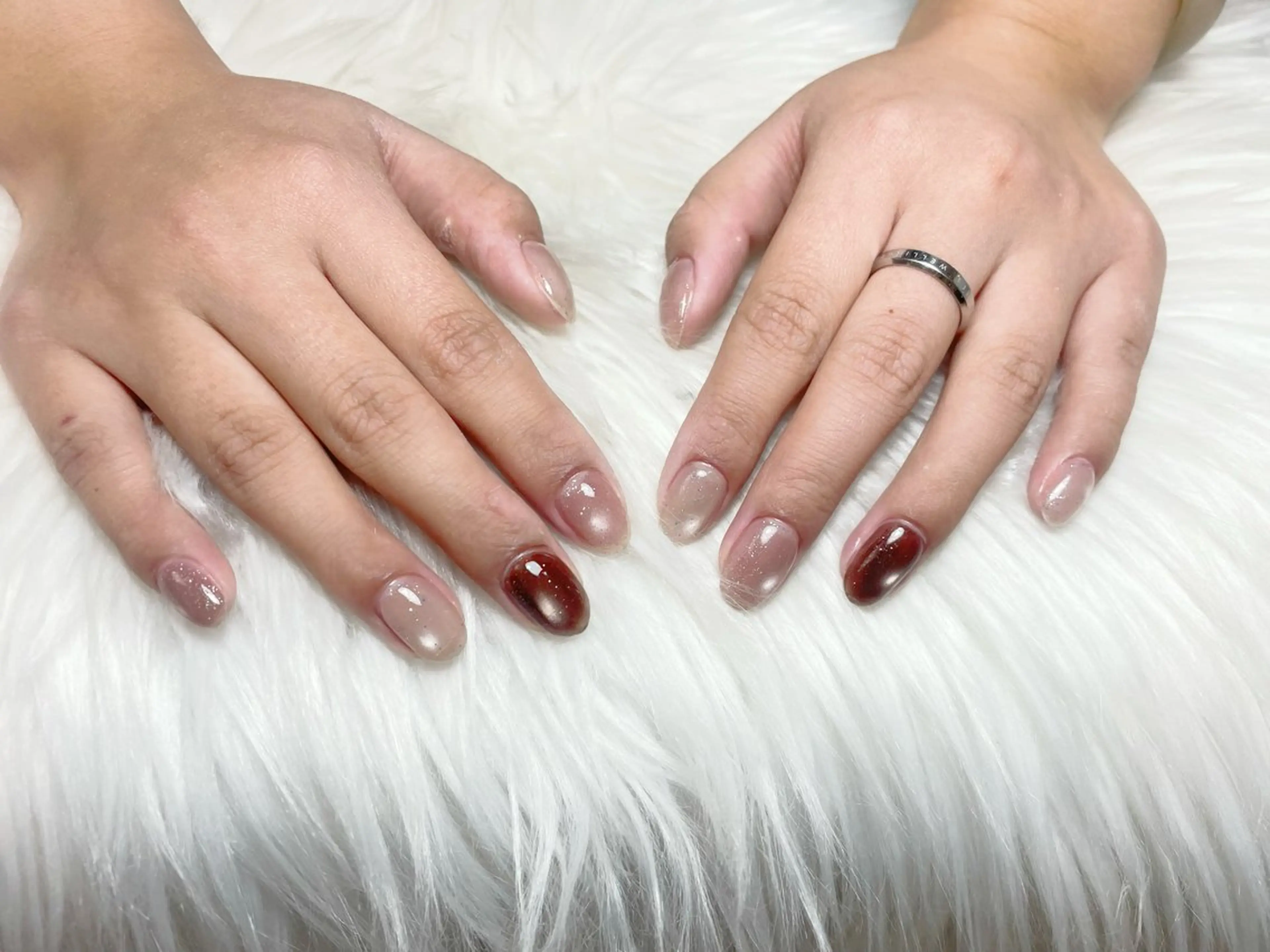 ネイル ハンドネイル Eclat登戸店 サリナのネイルデザイン