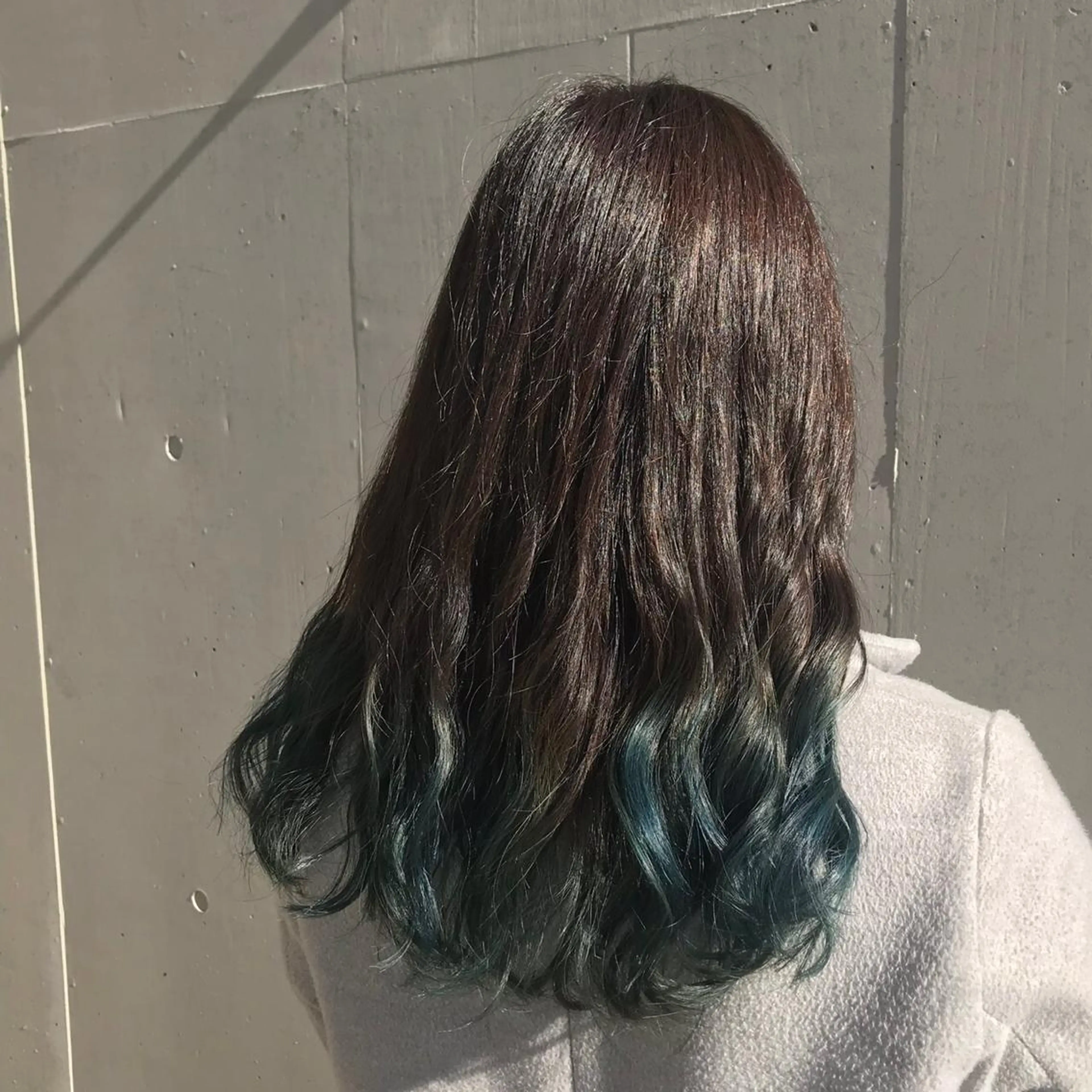 ミディアム カラー 一ノ瀬 蘭のヘアスタイル