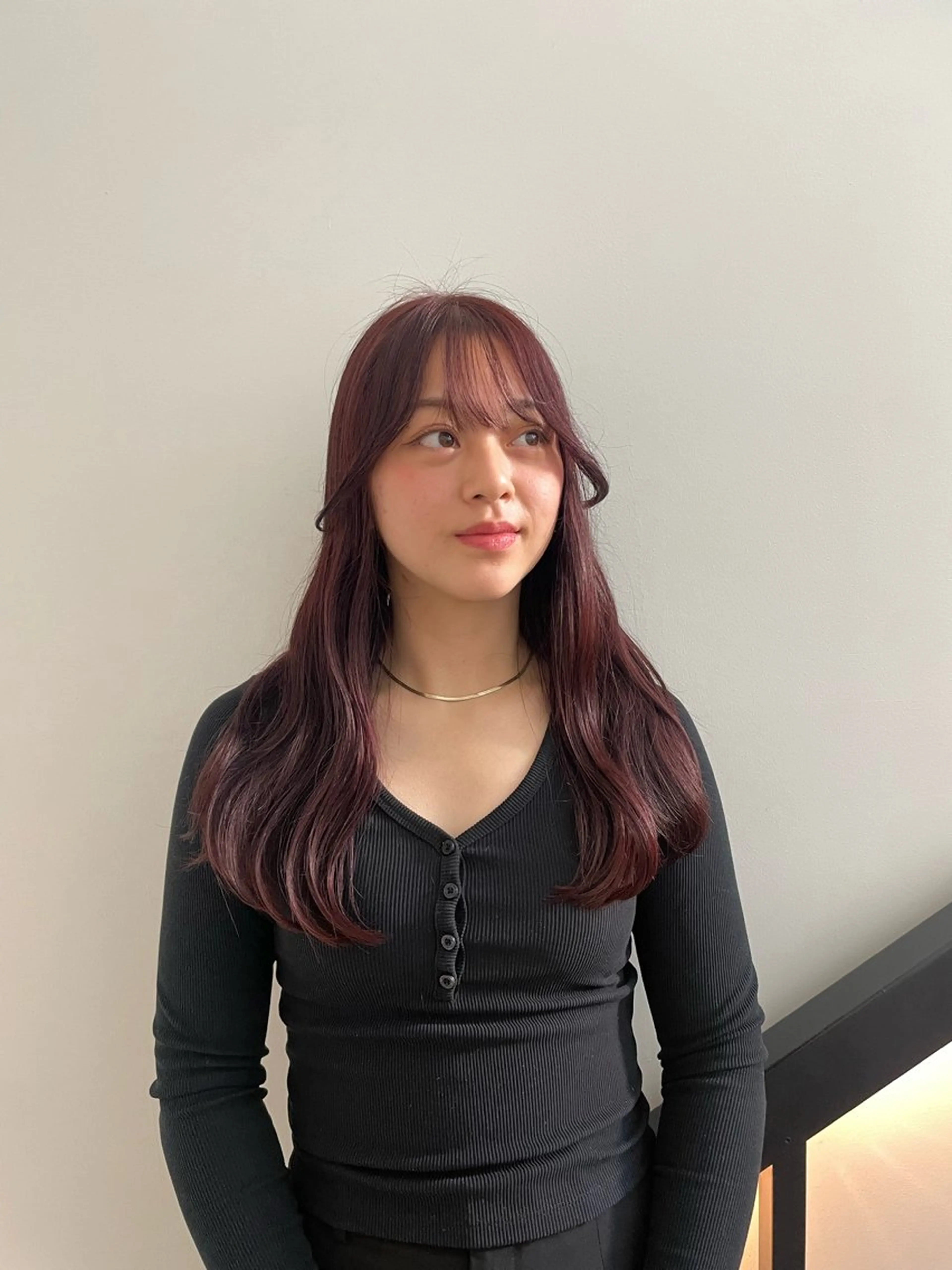 ミディアム カラー ヘアカラー 🌟暖色系ハイトーン 🌟AIのヘアスタイル