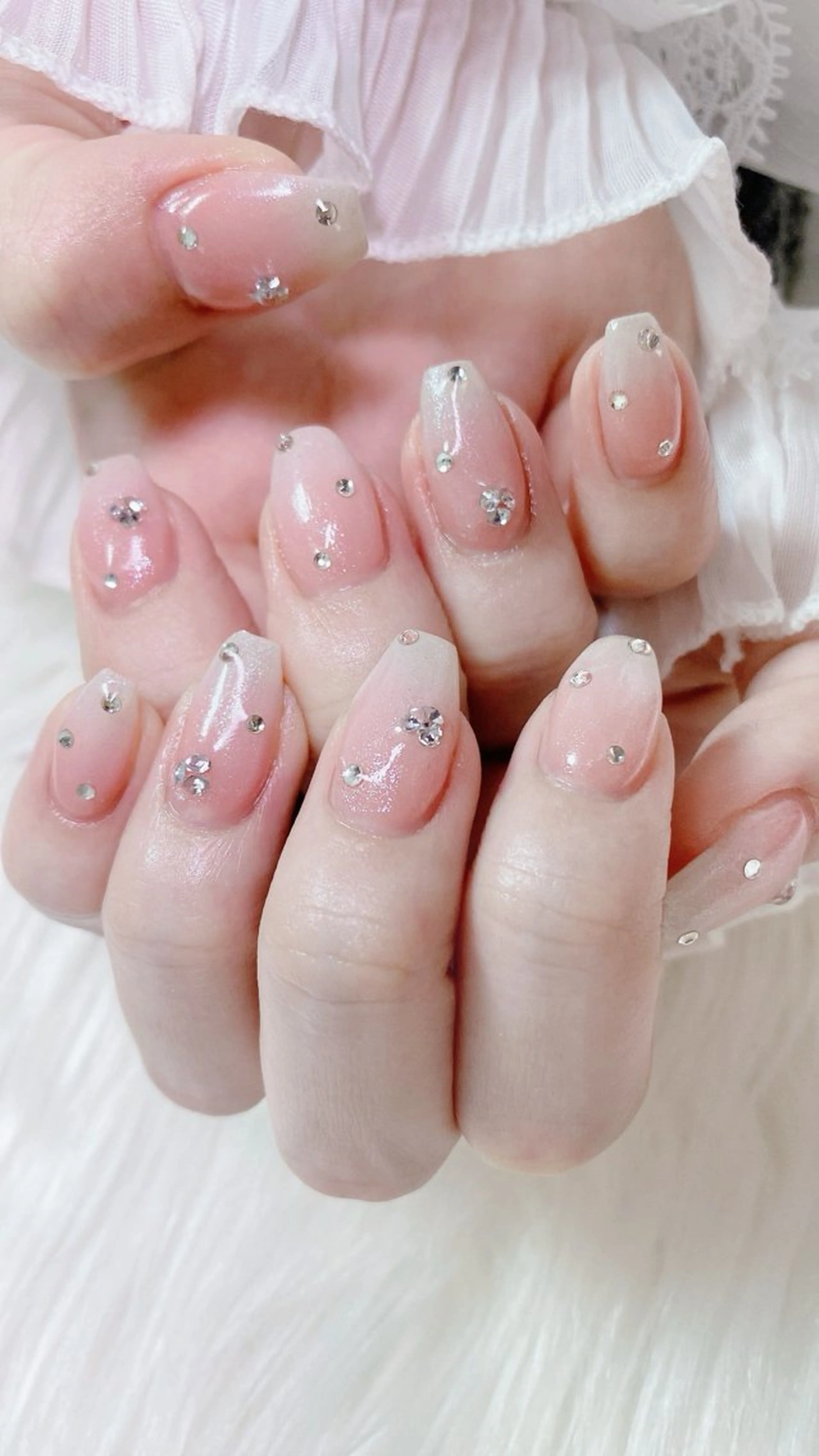 ネイル ハンドネイル ハンドケア オーシャン スカルプネイルサロンのネイルデザイン