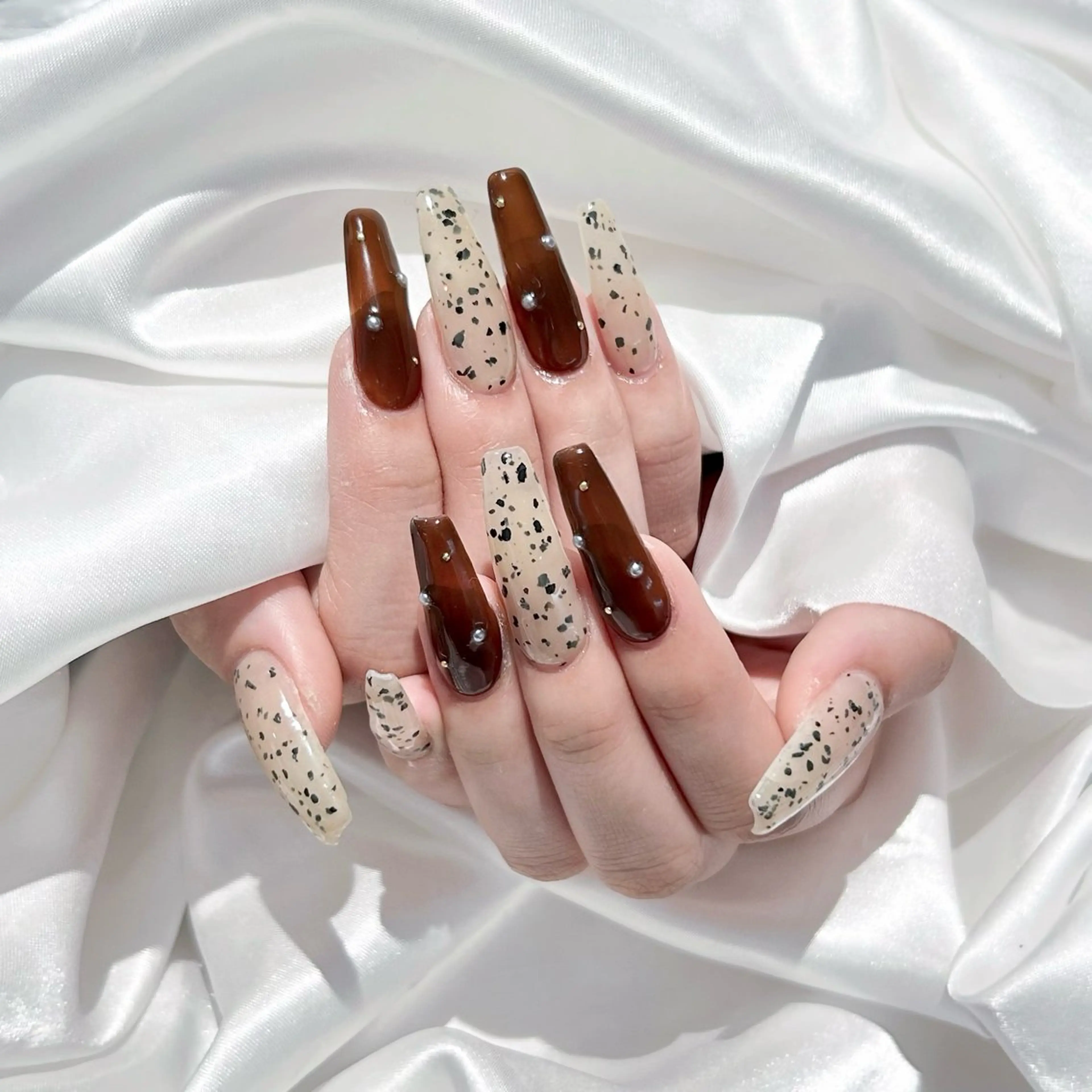 ネイル ハンドネイル WISTERIA hayamiのネイルデザイン