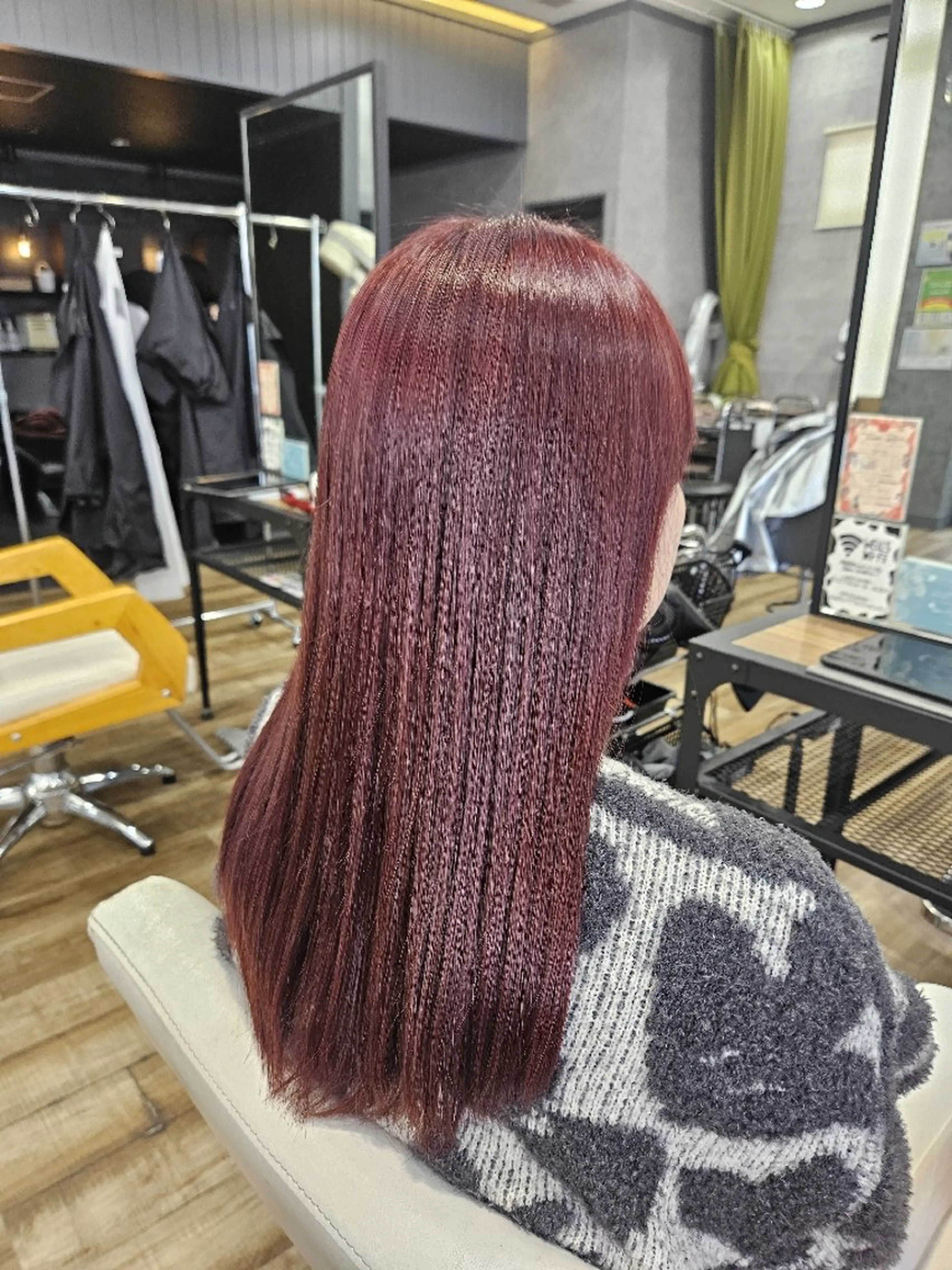 ロング 山田 一輝のヘアスタイル