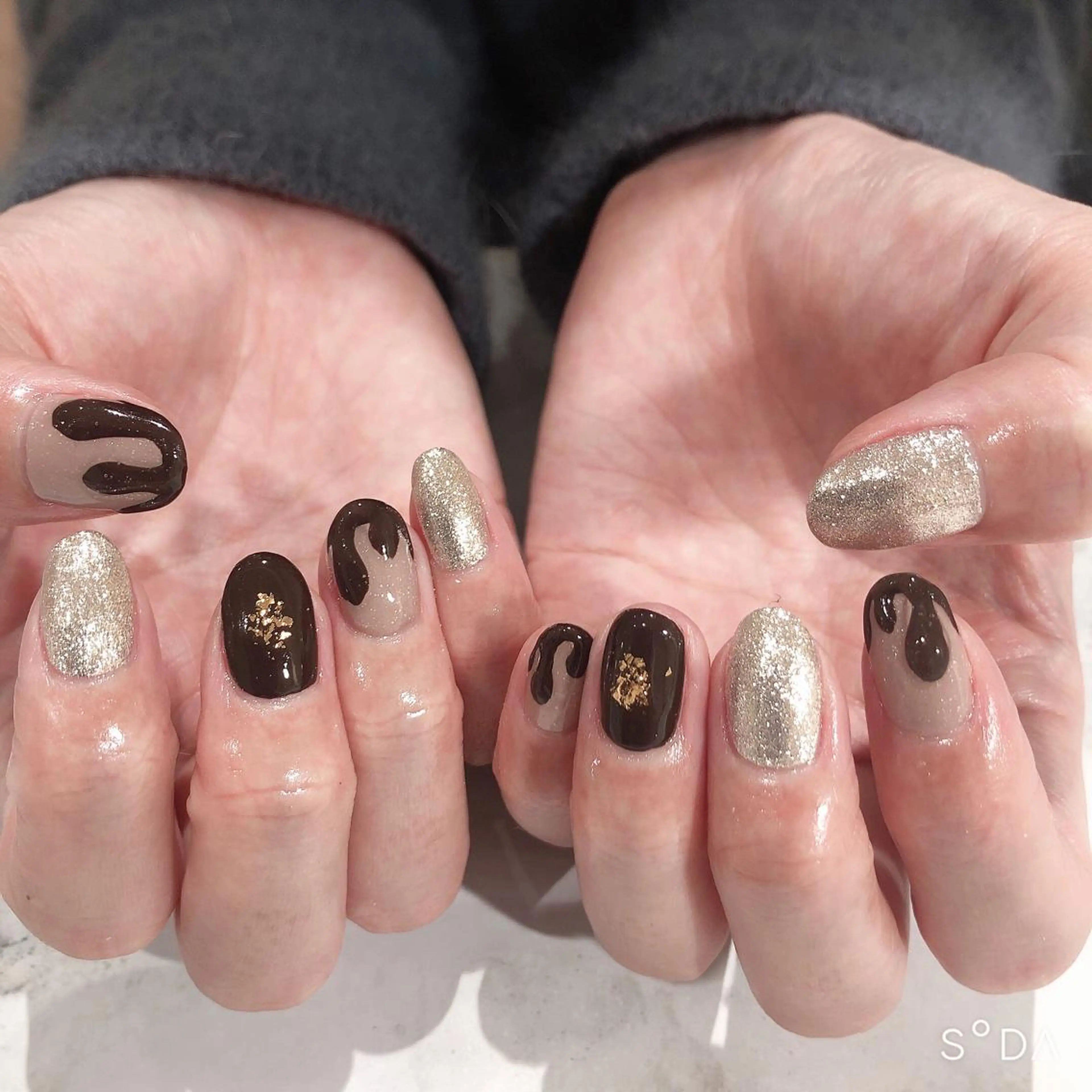 ネイル バレンタイン ハンドネイル 吉野✨ ネイルデザイナー✨のネイルデザイン