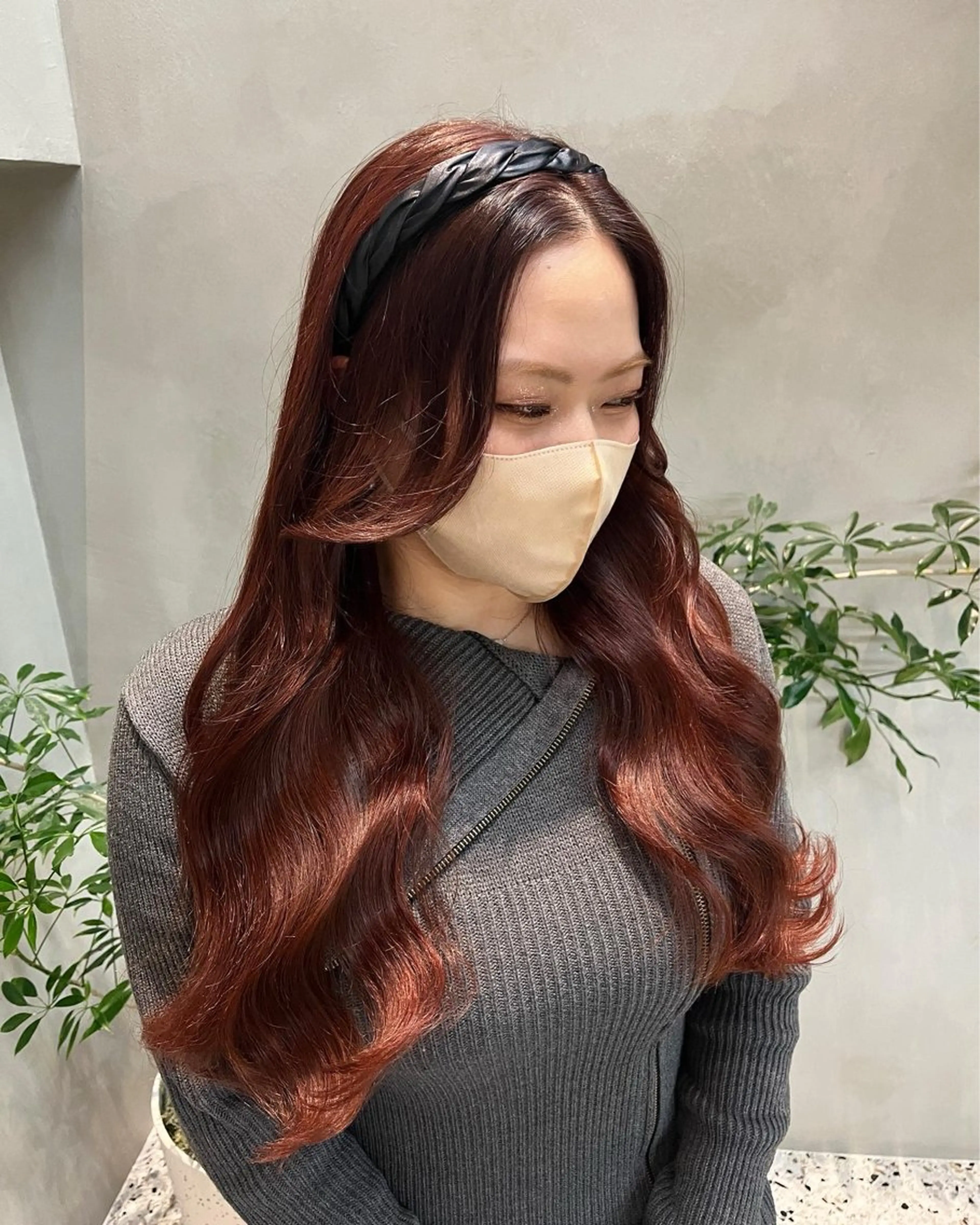 ロング カラー レッドカラー roka所属・ayaka♡ 柔らかカラーのヘアスタイル