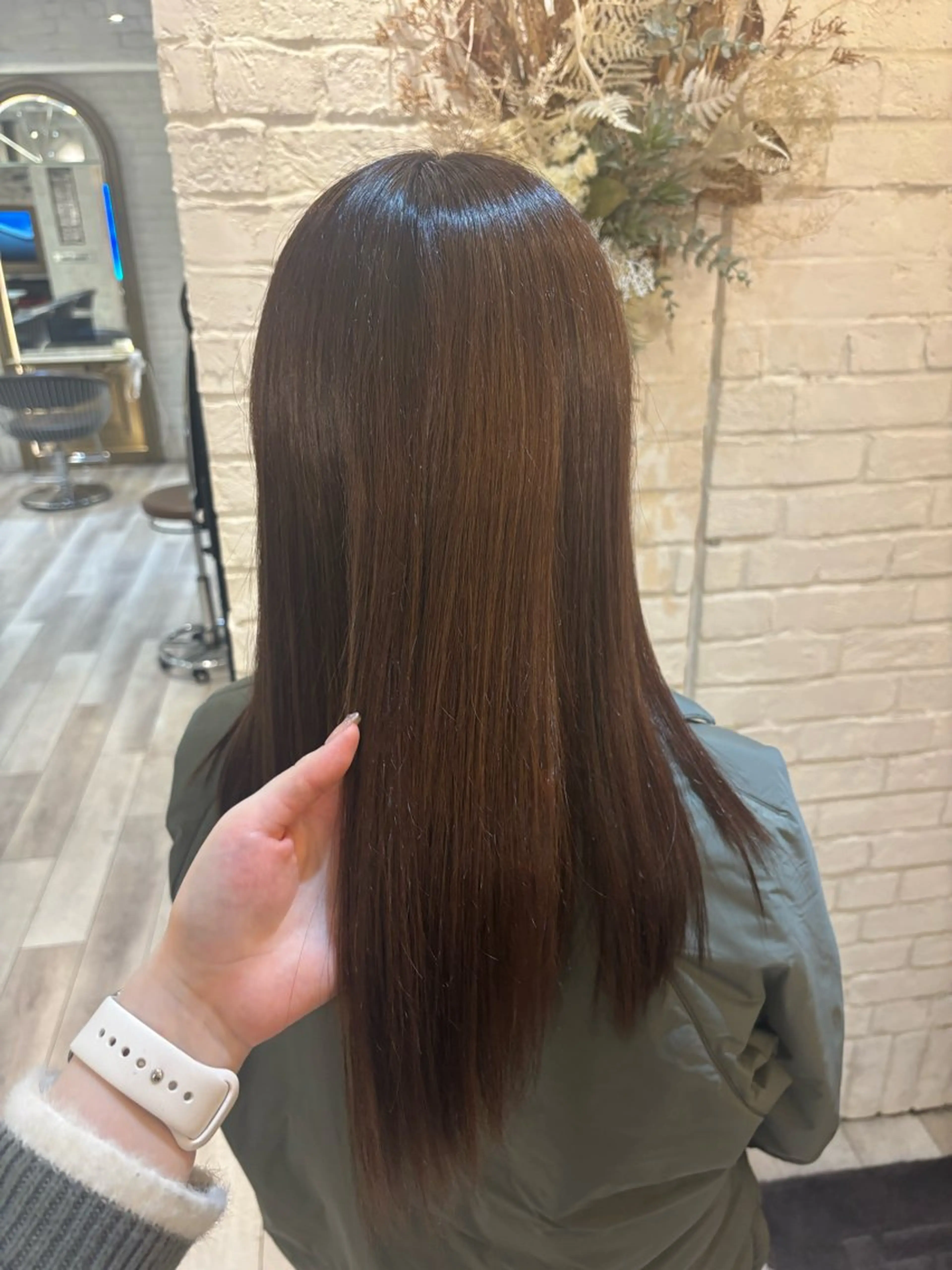 ロング ヘアカラー Sena 🩶 cloe 新宿のヘアスタイル