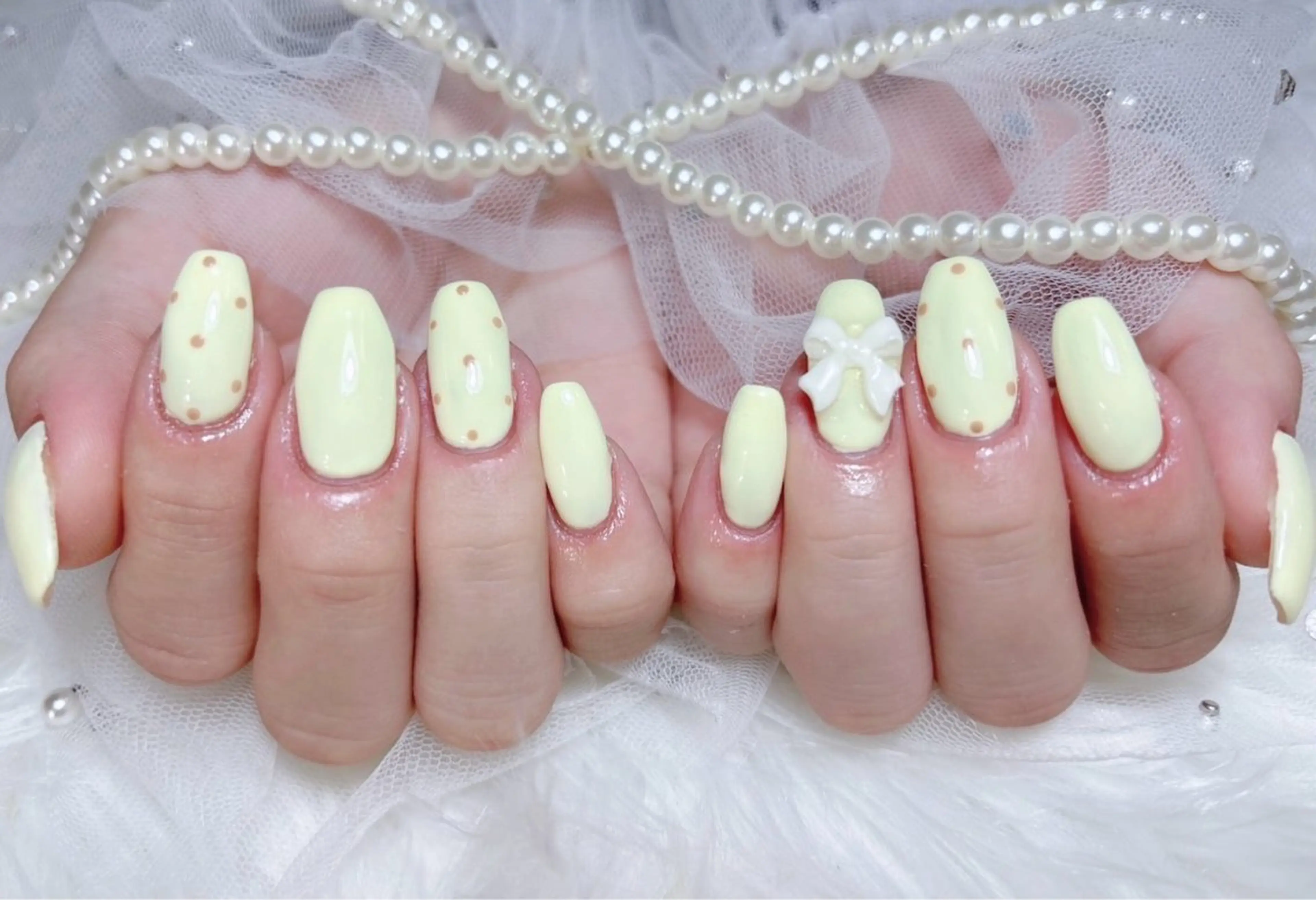 ワンカラー＋4本アートの写真