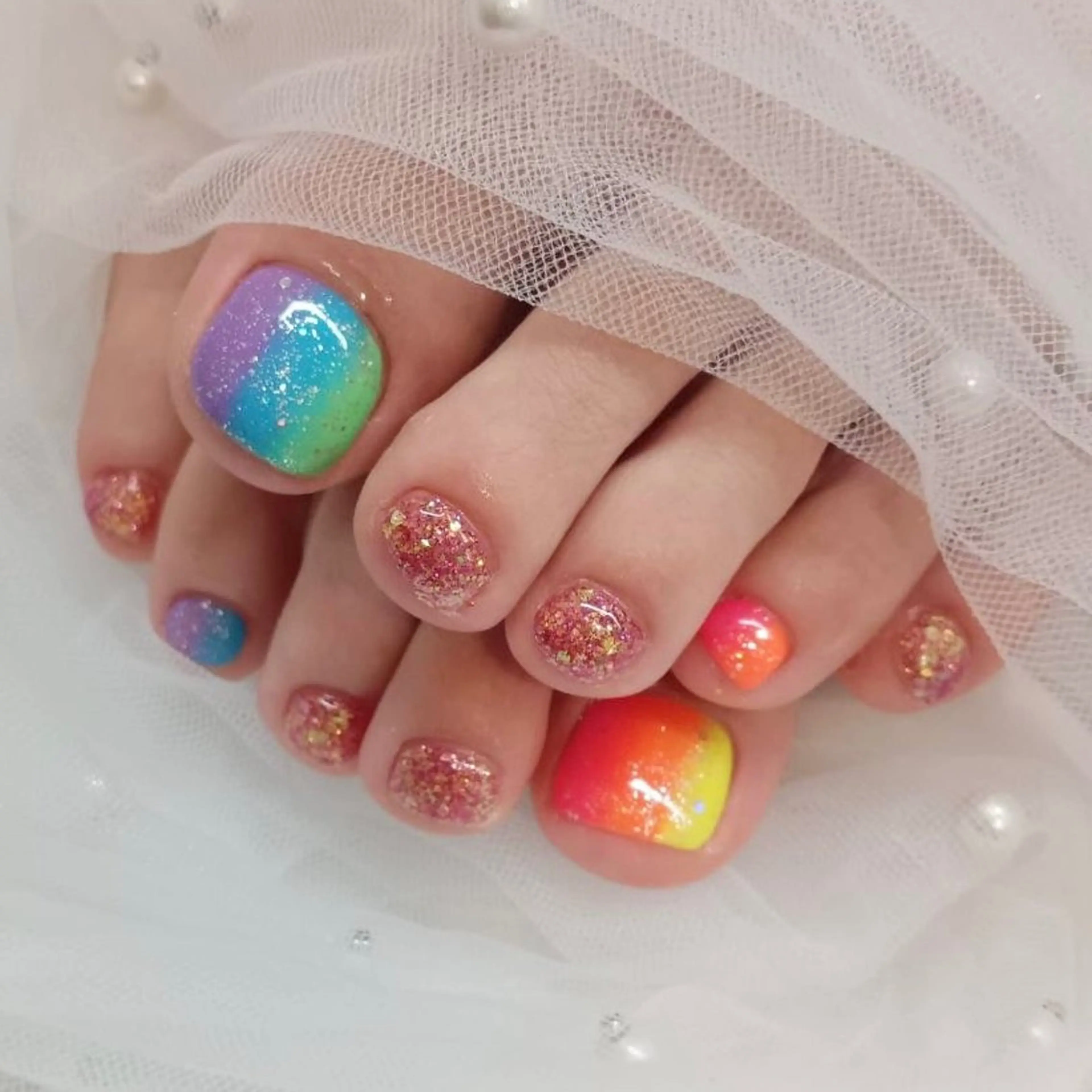 ネイル フットネイル 金井 奈々のネイルデザイン