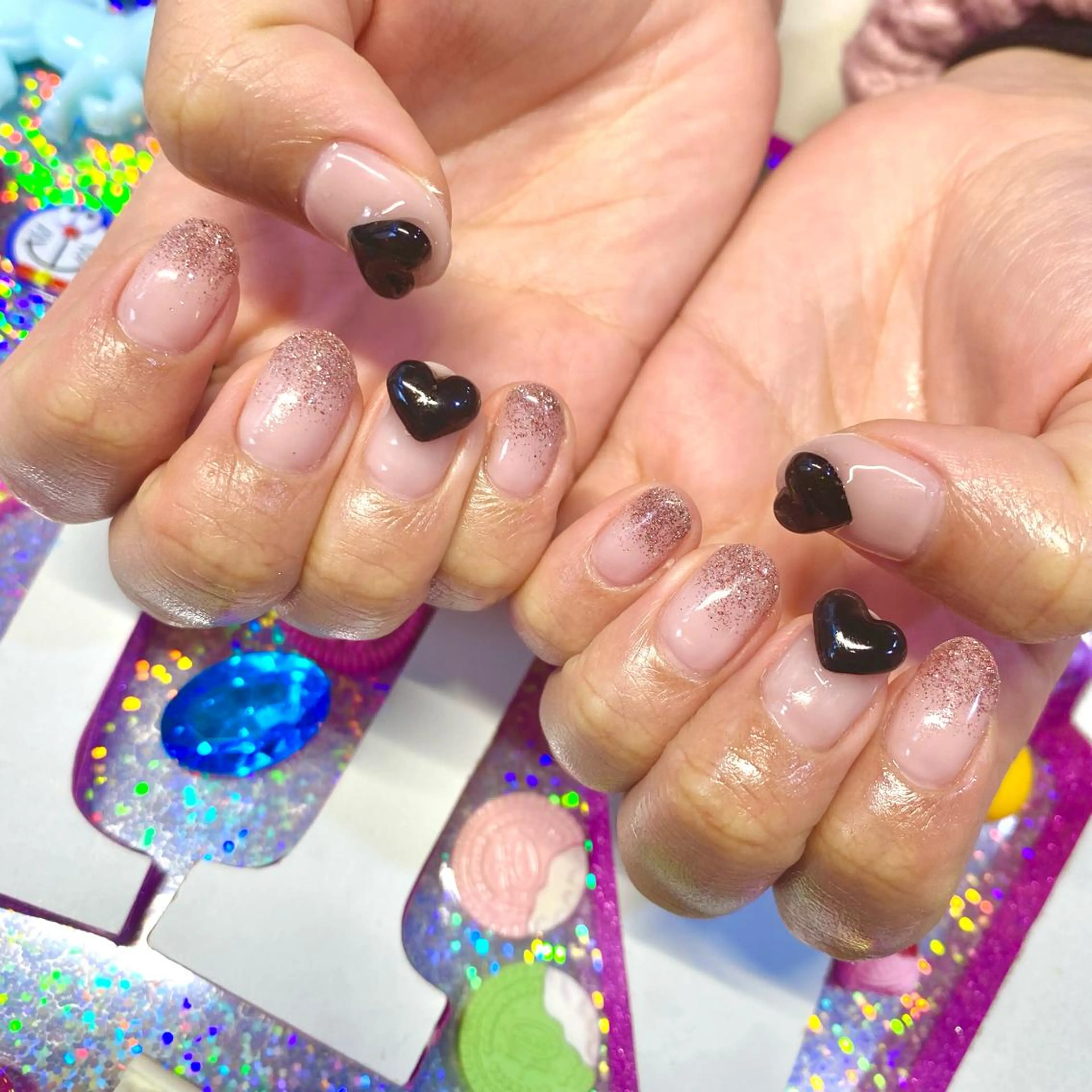 ネイル アートネイル クリアネイル ジェルネイル ニュアンスネイル オフィスネイル 8appy YUKITIN.Bのネイルデザイン