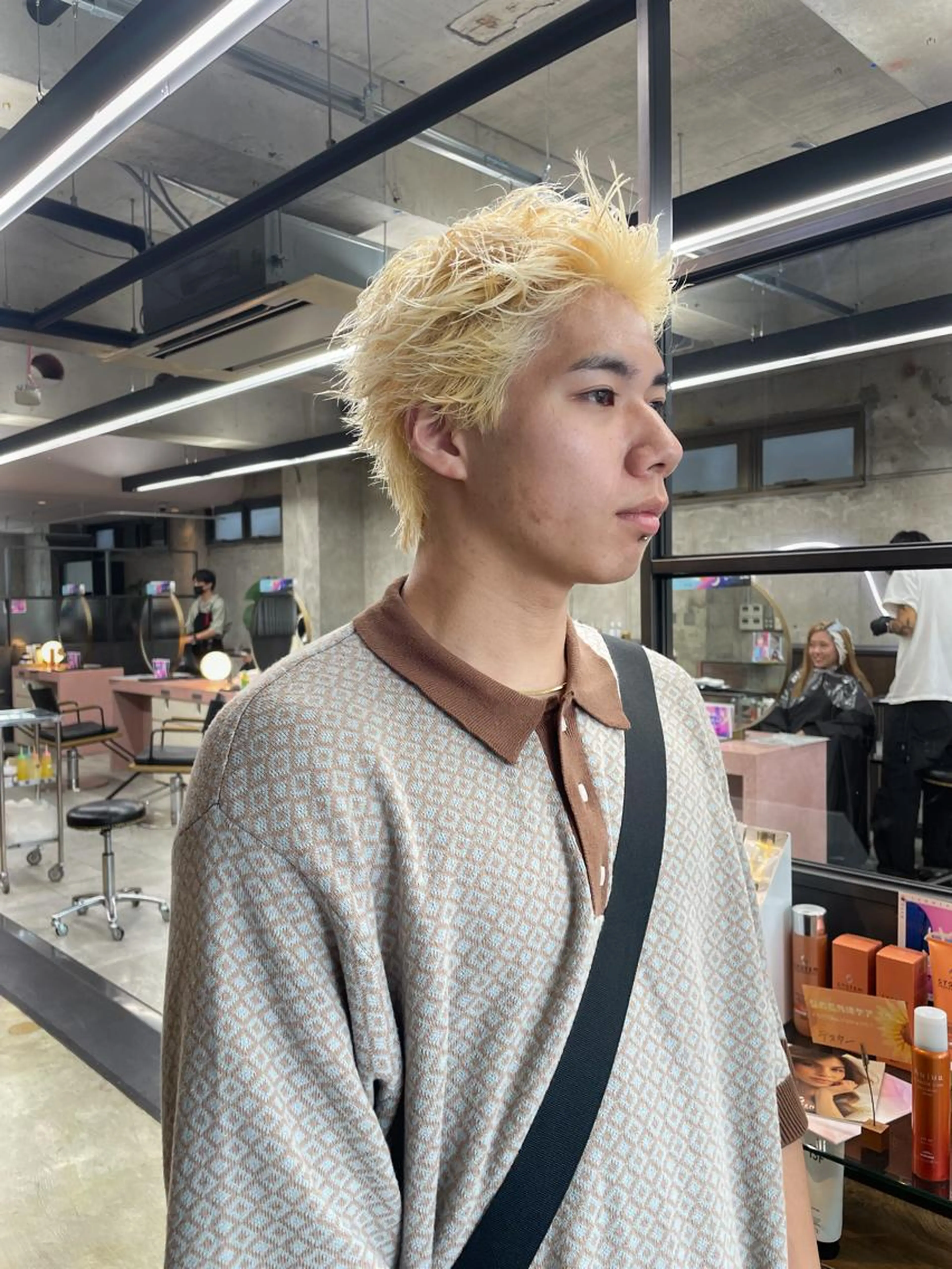 minimo限定価格🔥【メンズスパイキーショート×ブリーチカラー】※ケアブリーチ使用の写真