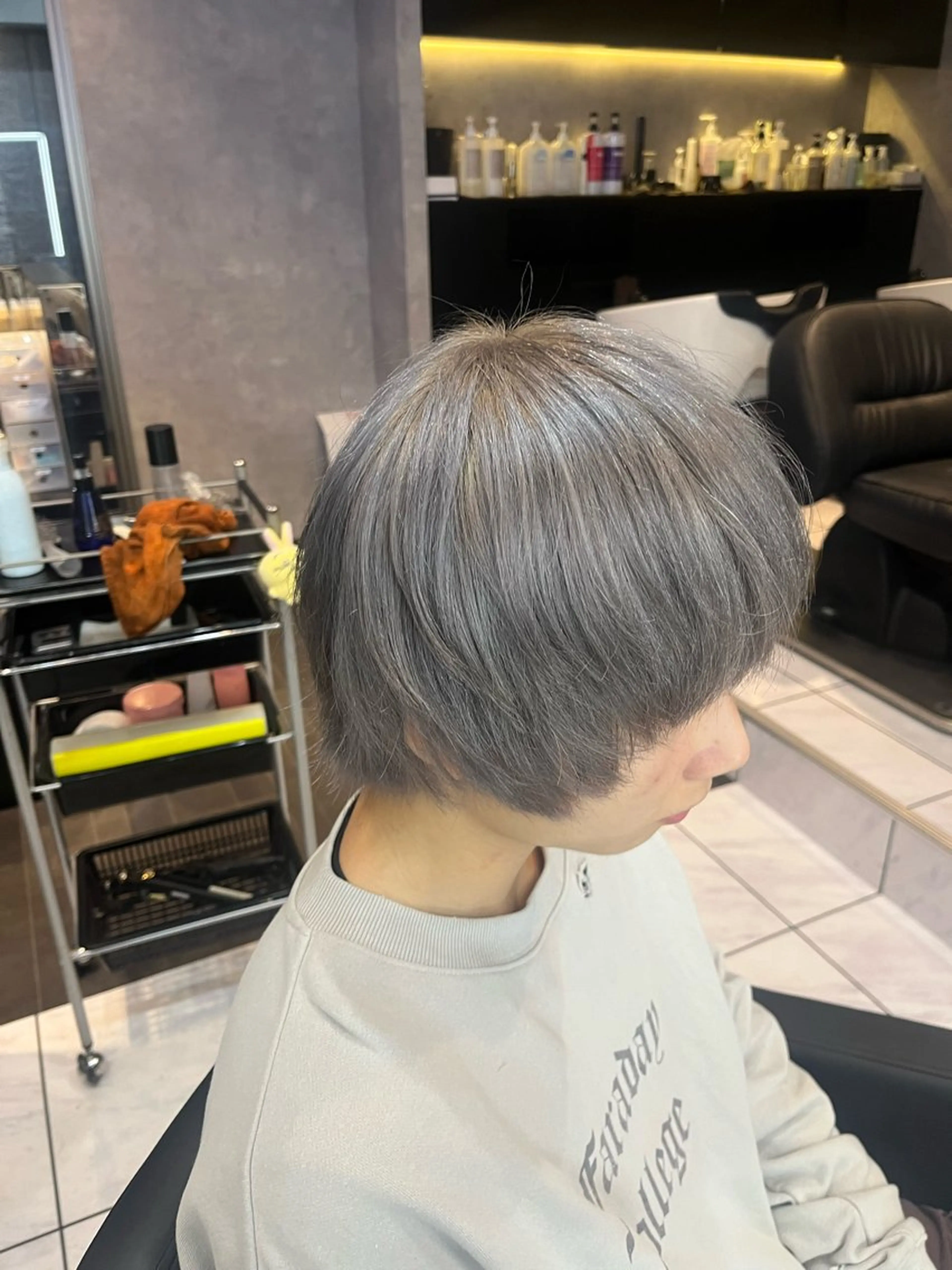 カラー CS made by SHACHU 大分駅前店所属・トメちゃん 🇯🇵🇭🇰のヘアスタイル
