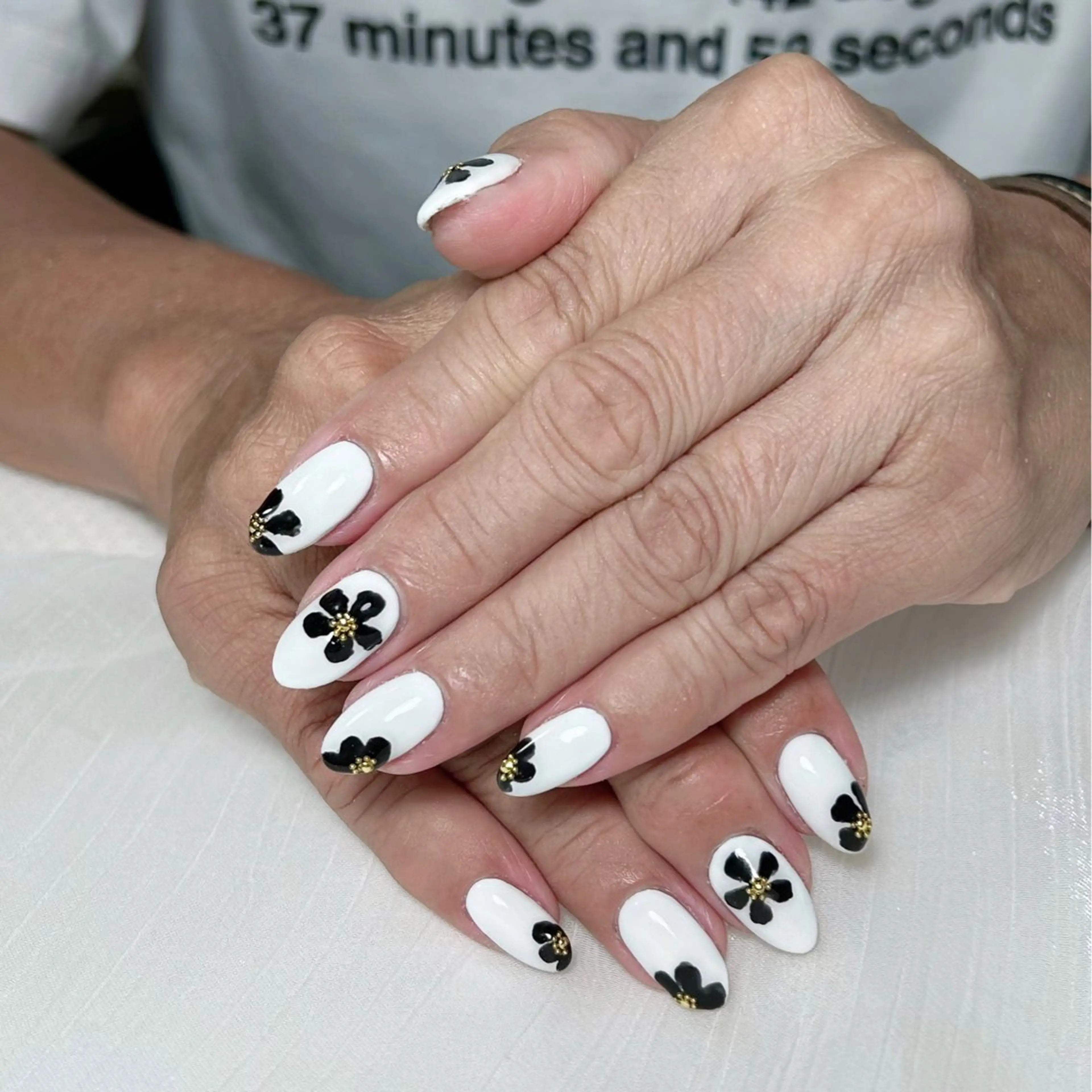 ネイル ハンドネイル ハンドケア YS Nailのネイルデザイン