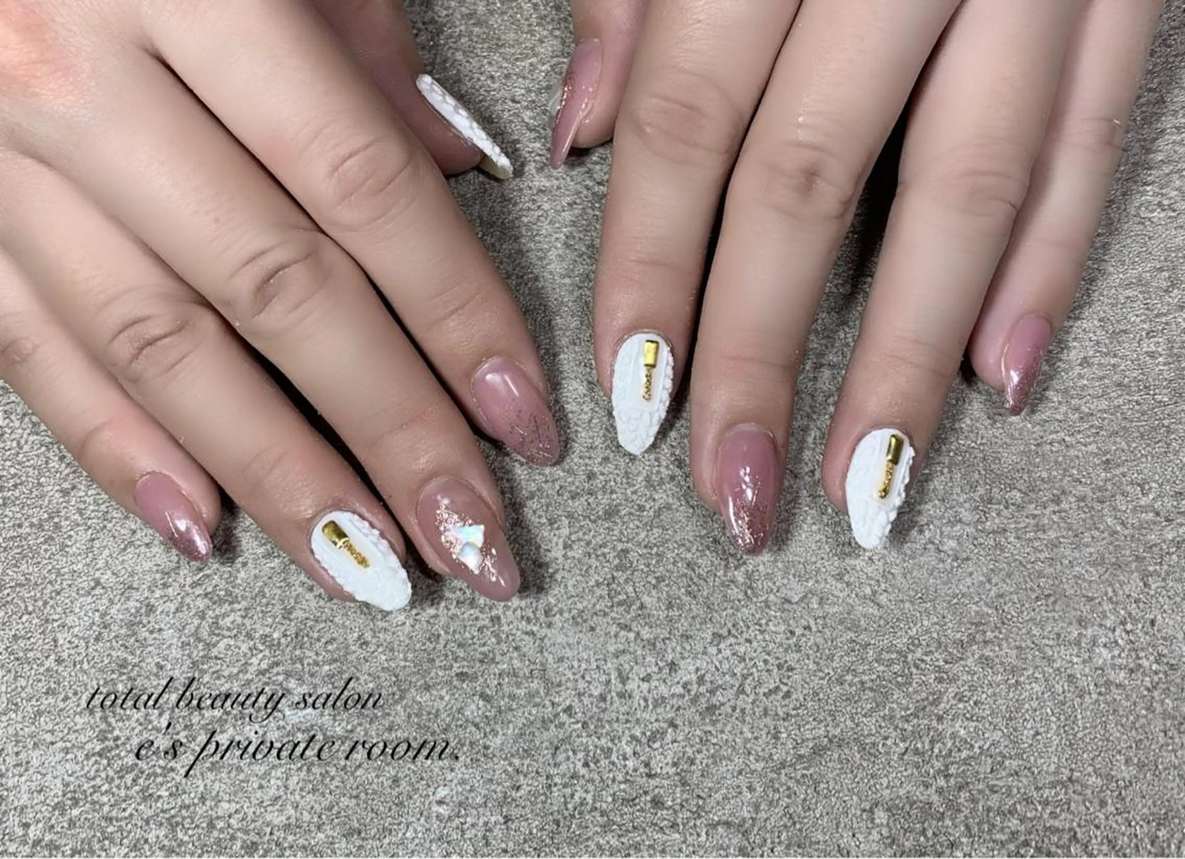 ネイル LAVISH nail salonのネイルデザイン