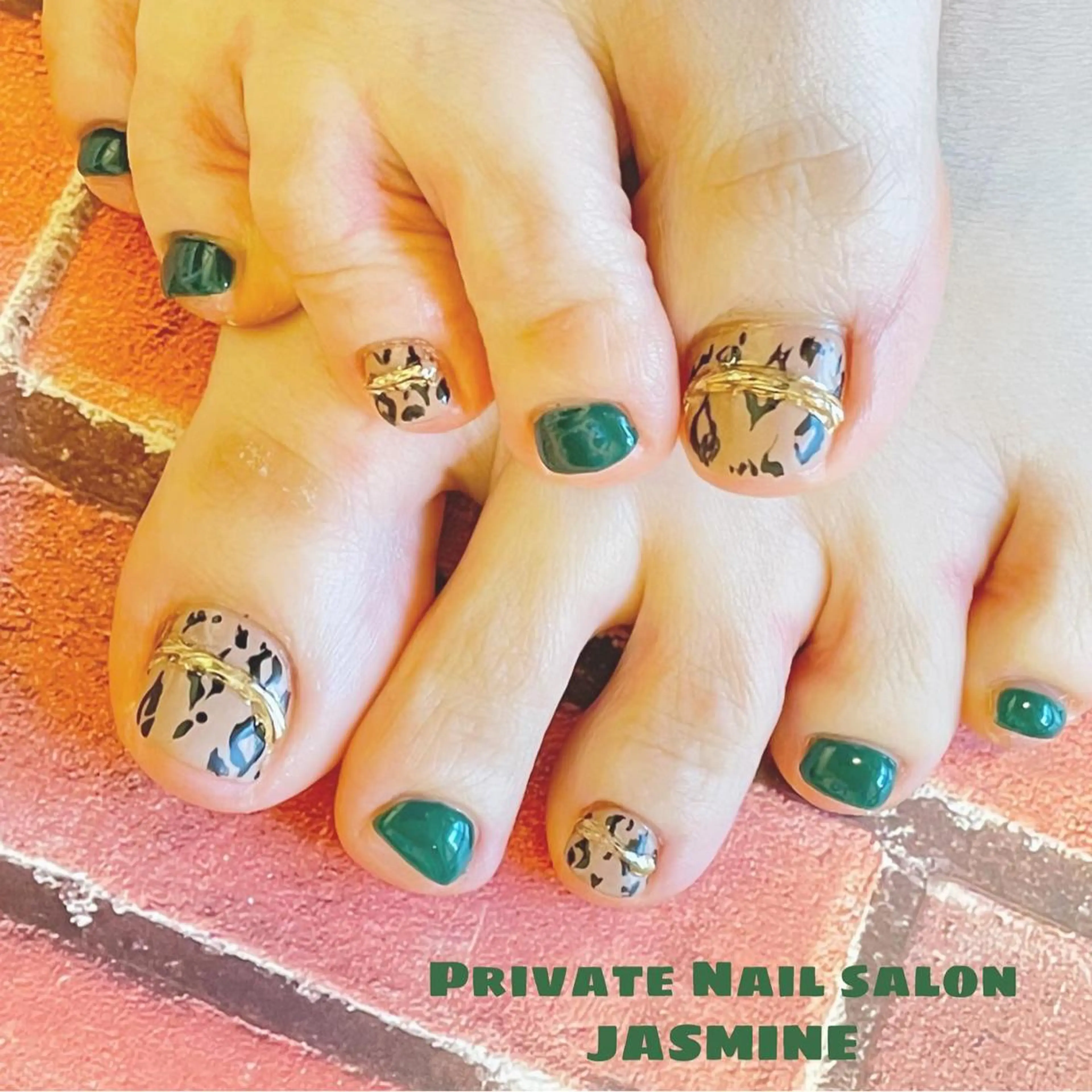 ネイル アニマル柄 アートネイル ミラーネイル Nail salon JASMINEのネイルデザイン