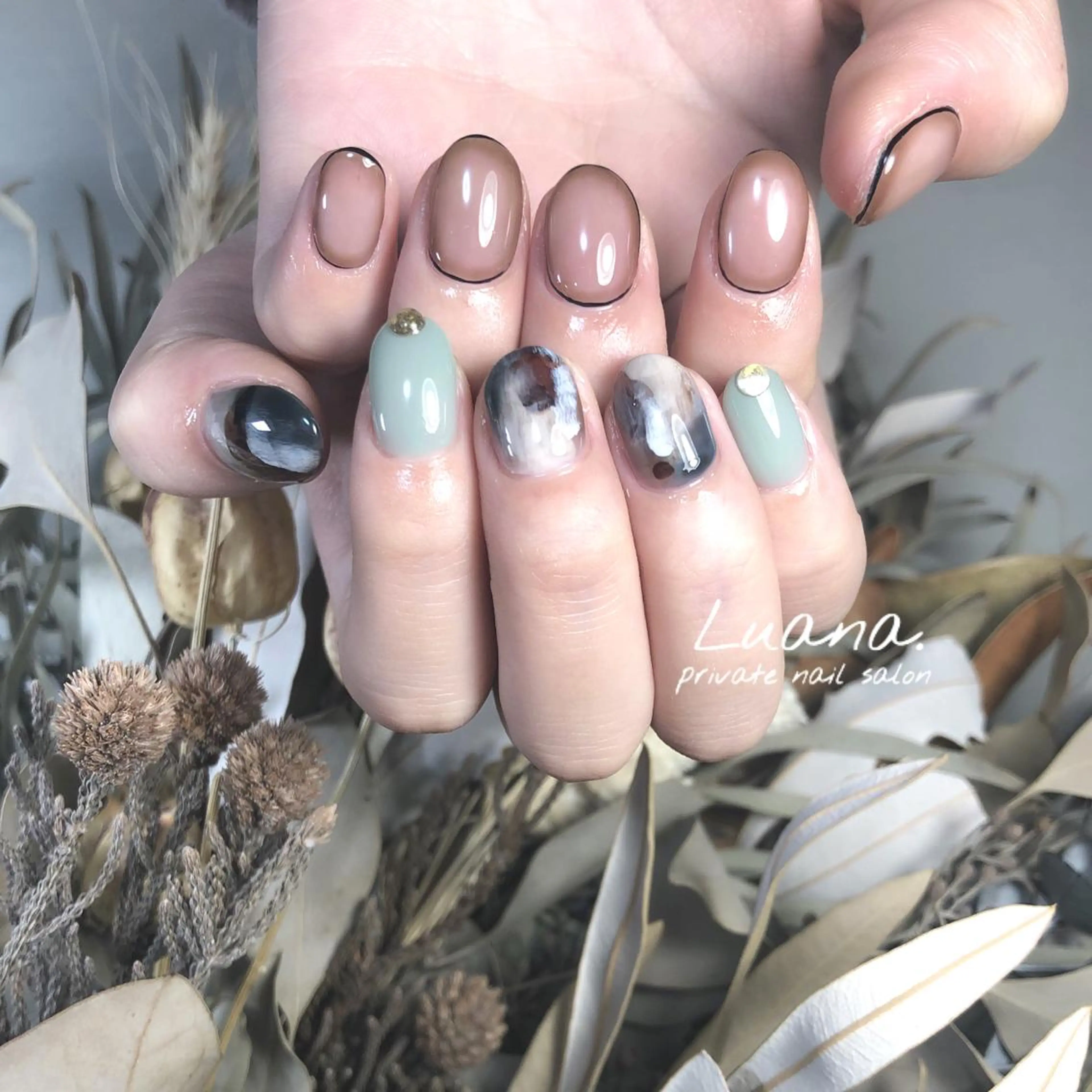 ネイル アートネイル atelier alle.のネイルデザイン