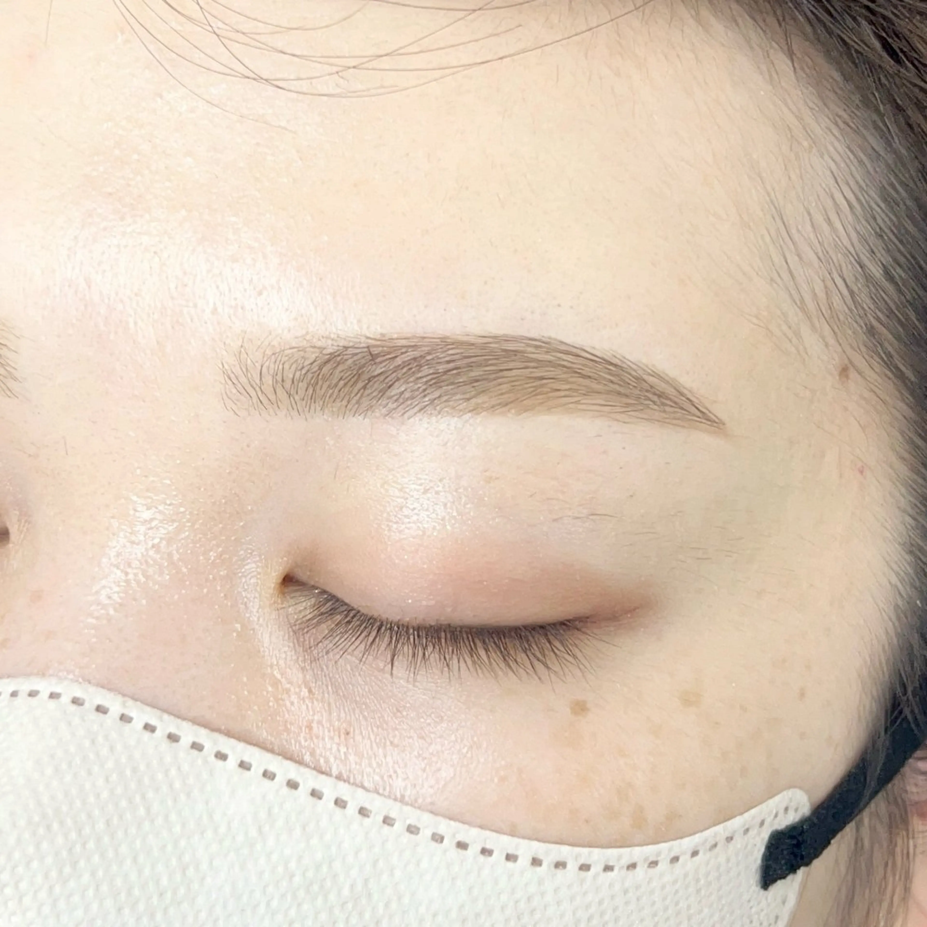 アイブロウ エサージュ横浜店所属・🤍 karin🤍のマツエク・マツパデザイン