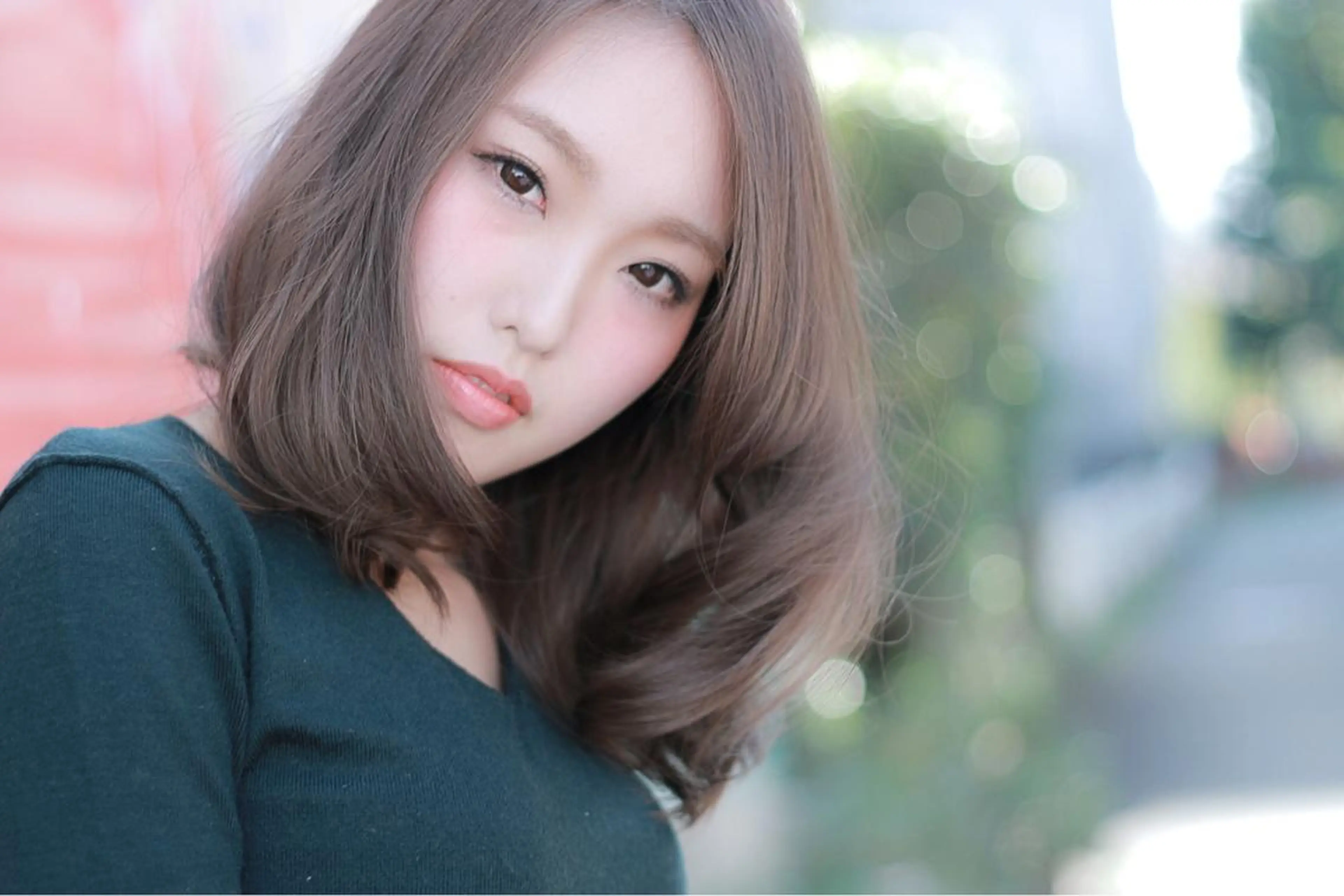 ミディアム セミロング カラー 川間 将彦のヘアスタイル