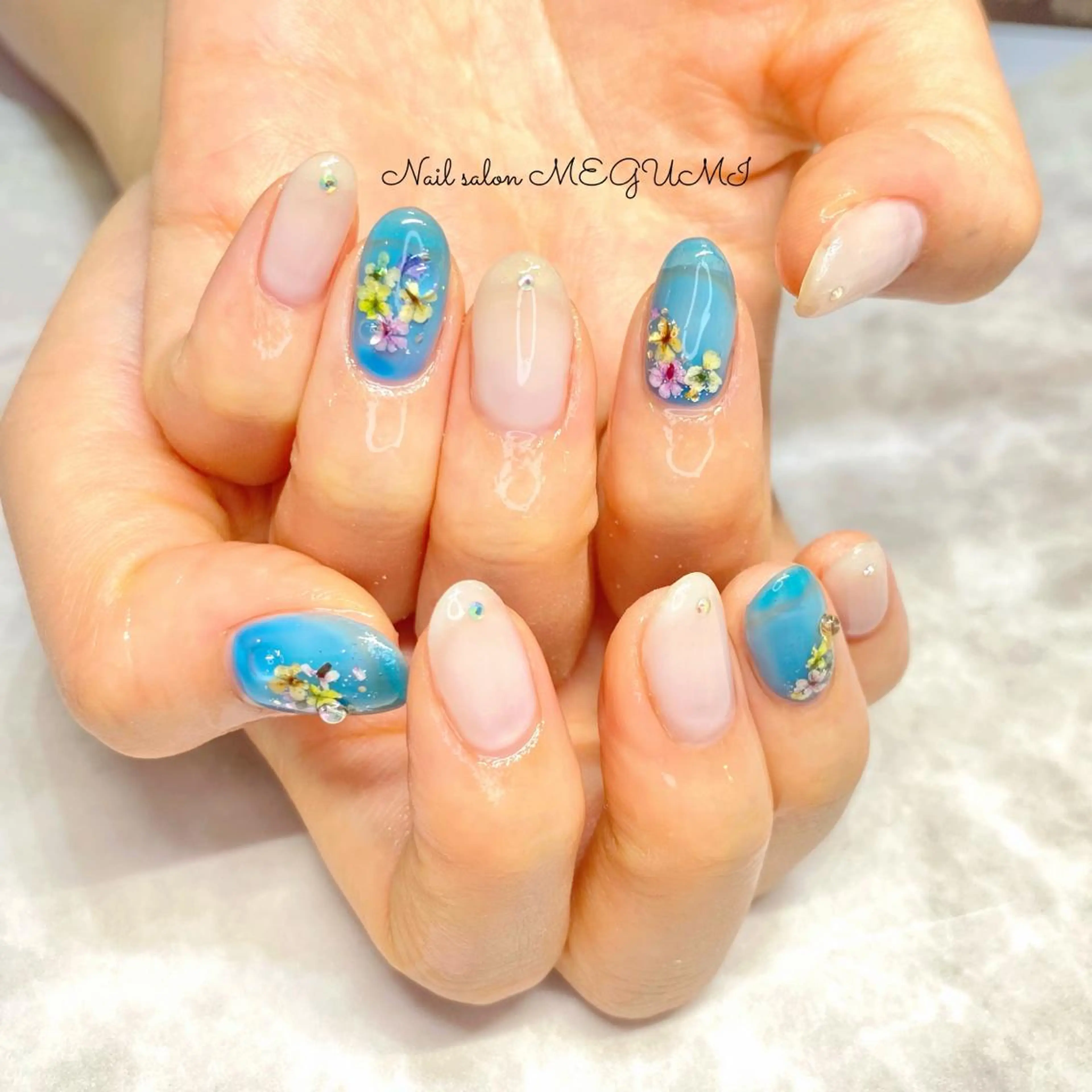 ネイル Nail salon MEGUMIのネイルデザイン