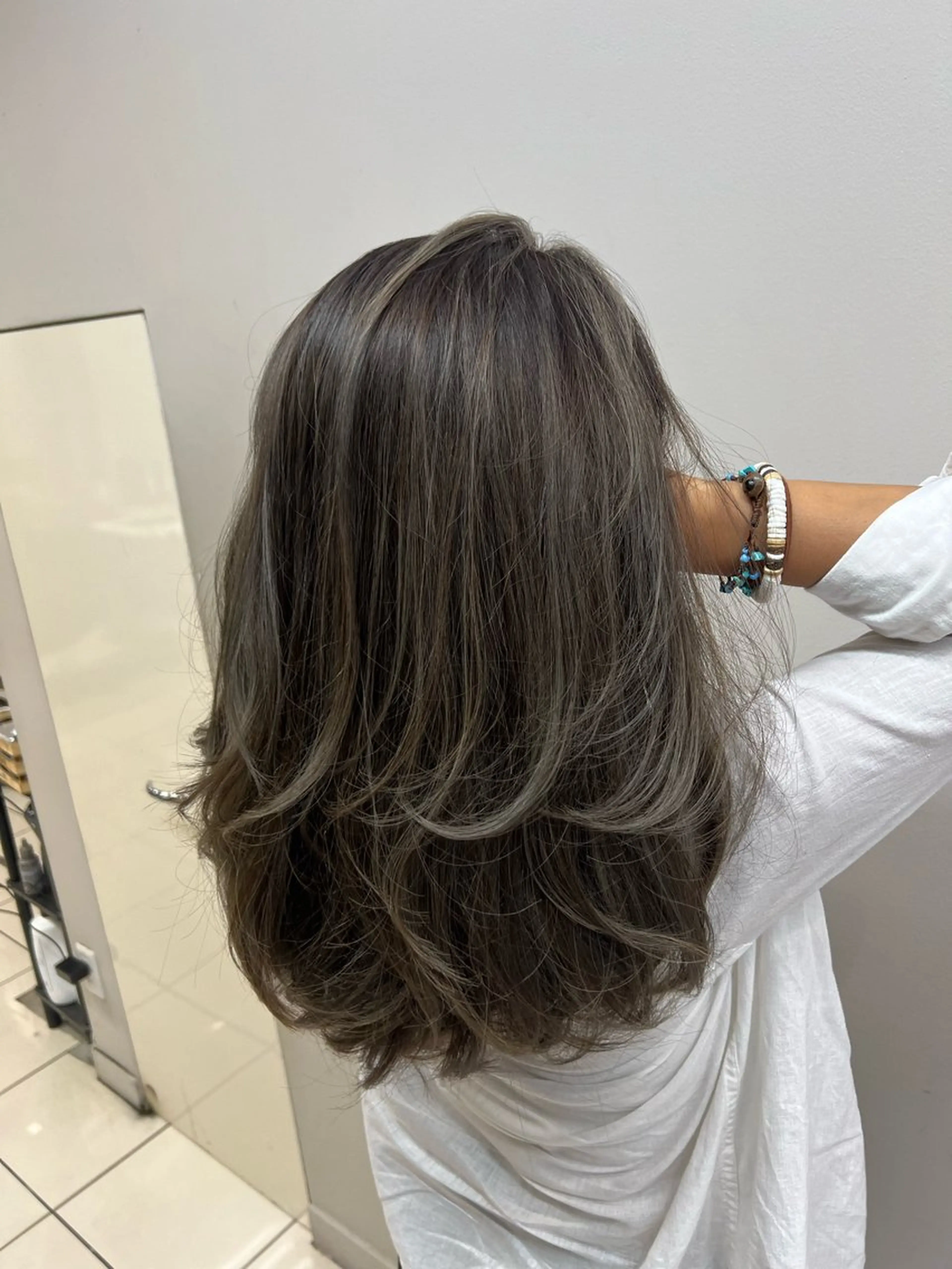 カラー ハイライトカラー ホッチ・美髪矯正✂︎ 髪質改善tr✂︎のヘアスタイル