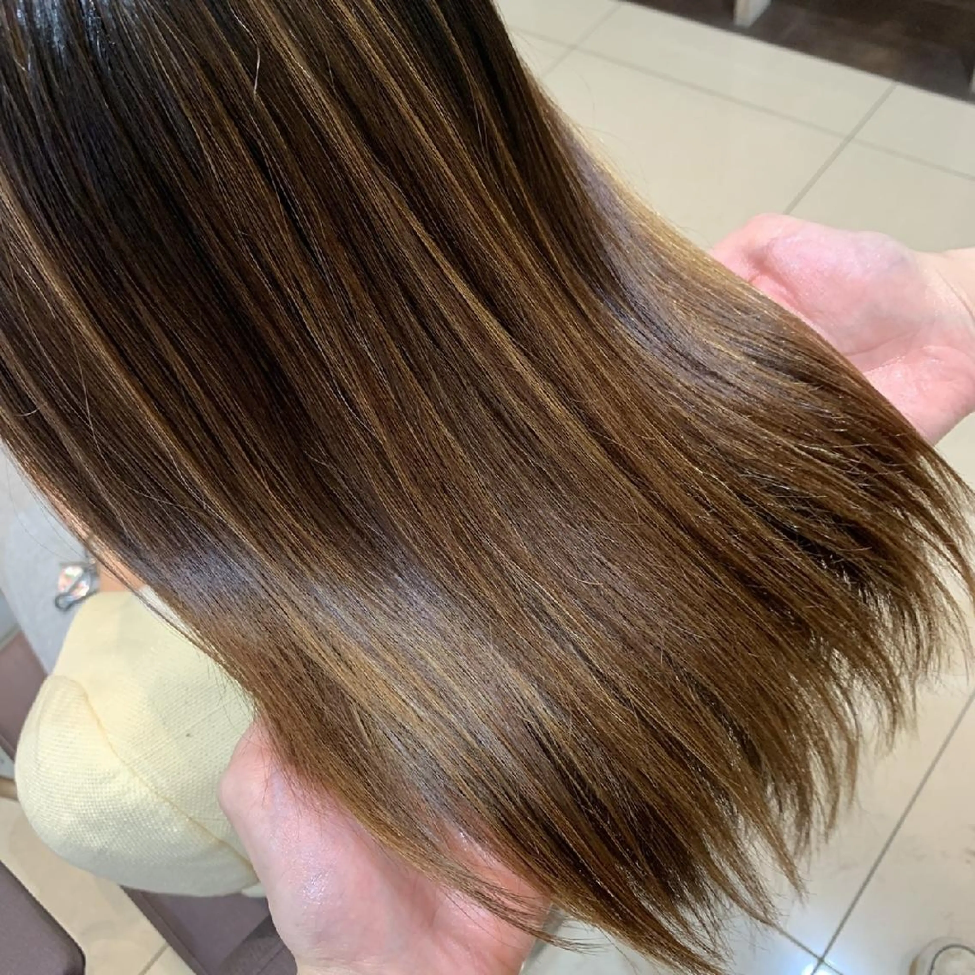 ロング カット ヘアカラー トリートメント 韓国レイヤー／髪質 改善カラー/れんのヘアスタイル