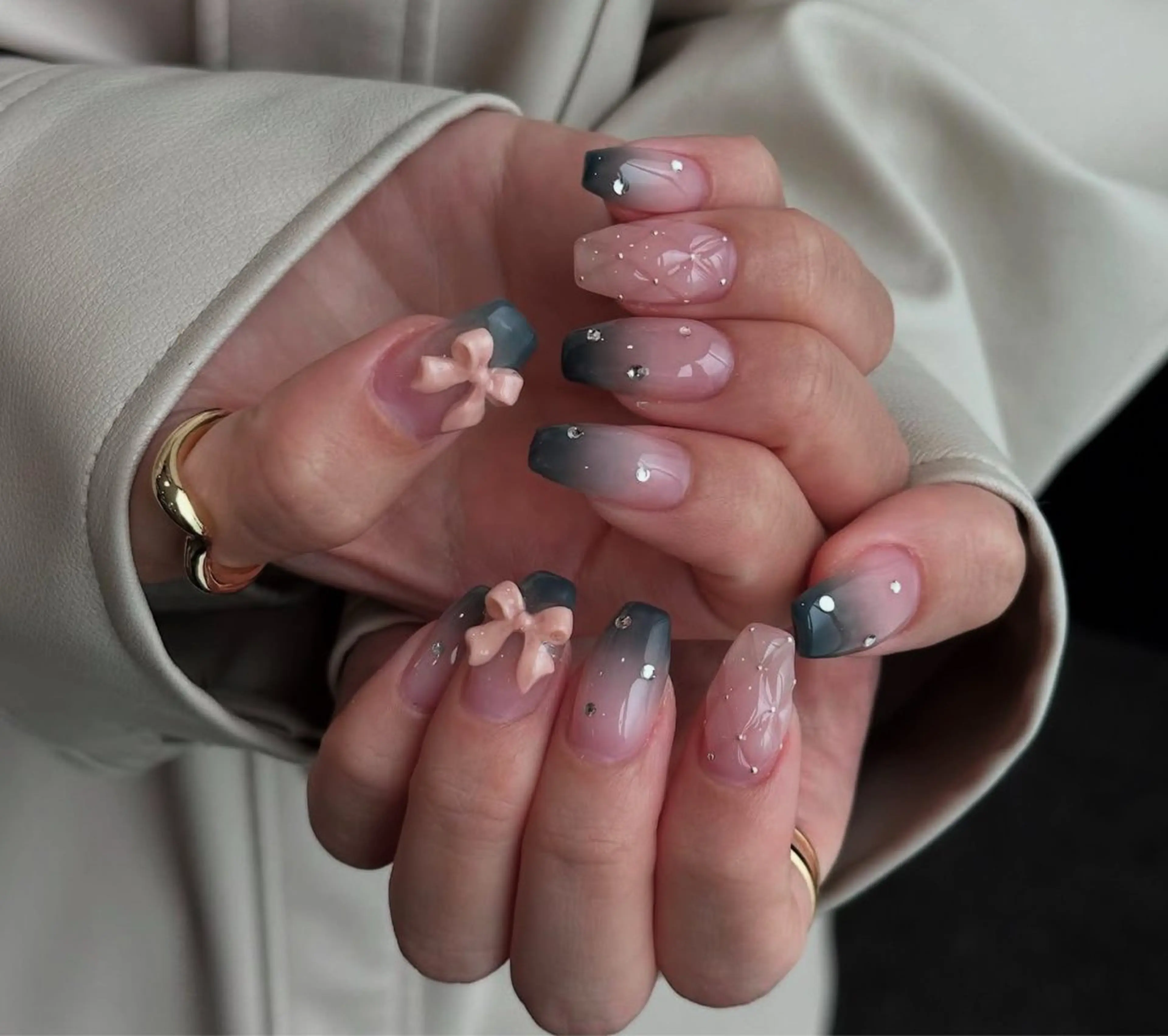 ネイル アートネイル オーロラネイル チークネイル フレンチネイル ガラスフレンチ ハンドネイル 🎀🎀YooLi Nail Salonのネイルデザイン