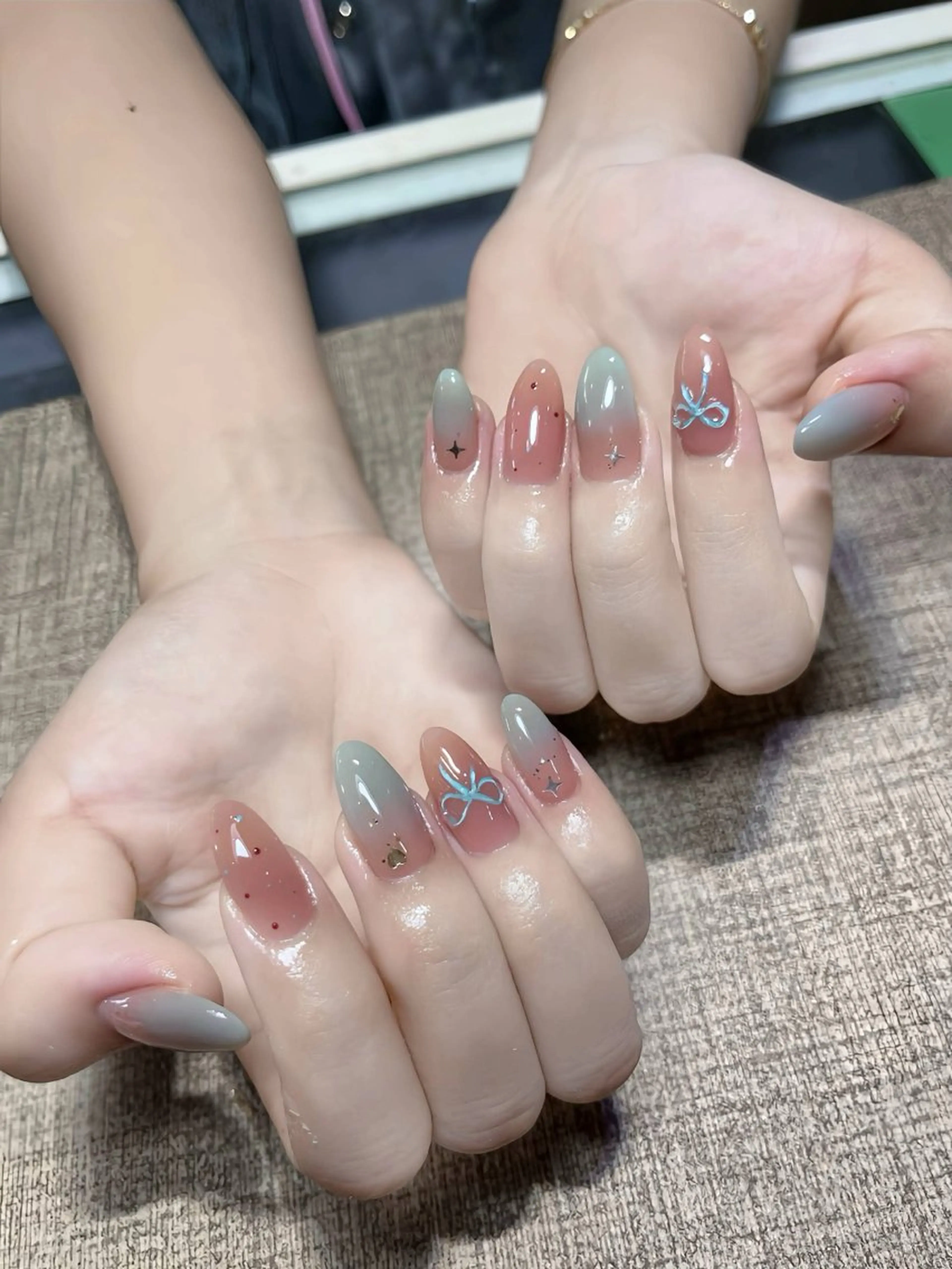 ネイル フットネイル ジェルネイル マグネットネイル パラジェル ワンホンネイル MaiBeauty Niのネイルデザイン