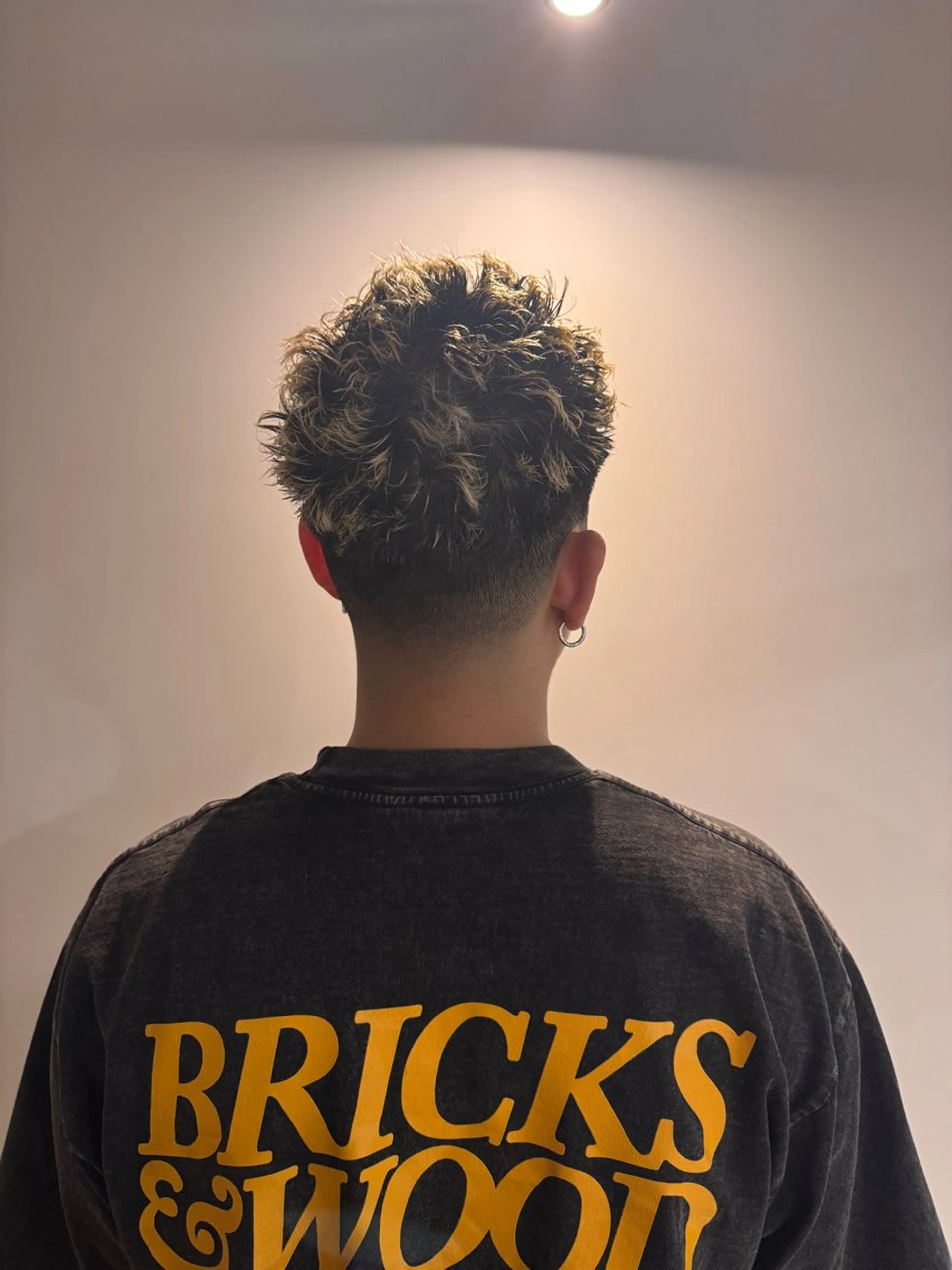 パーマ メンズ メンズパーマ 刈り上げ saki/ハイトーン カラー/薬院のヘアスタイル