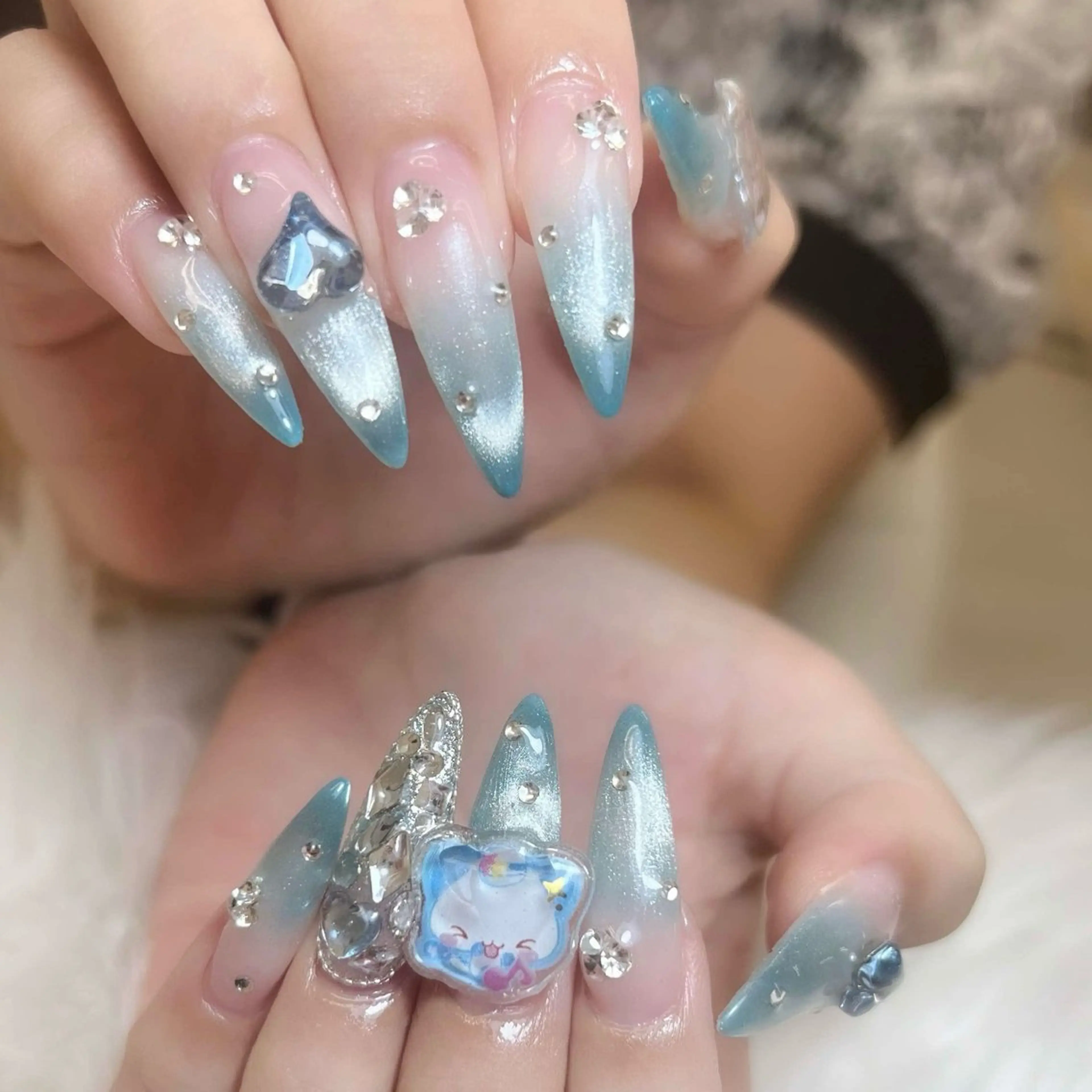 ネイル アートネイル オーロラネイル チークネイル 長さ出し フットネイル ハンドネイル Anh 高田馬場のネイルデザイン